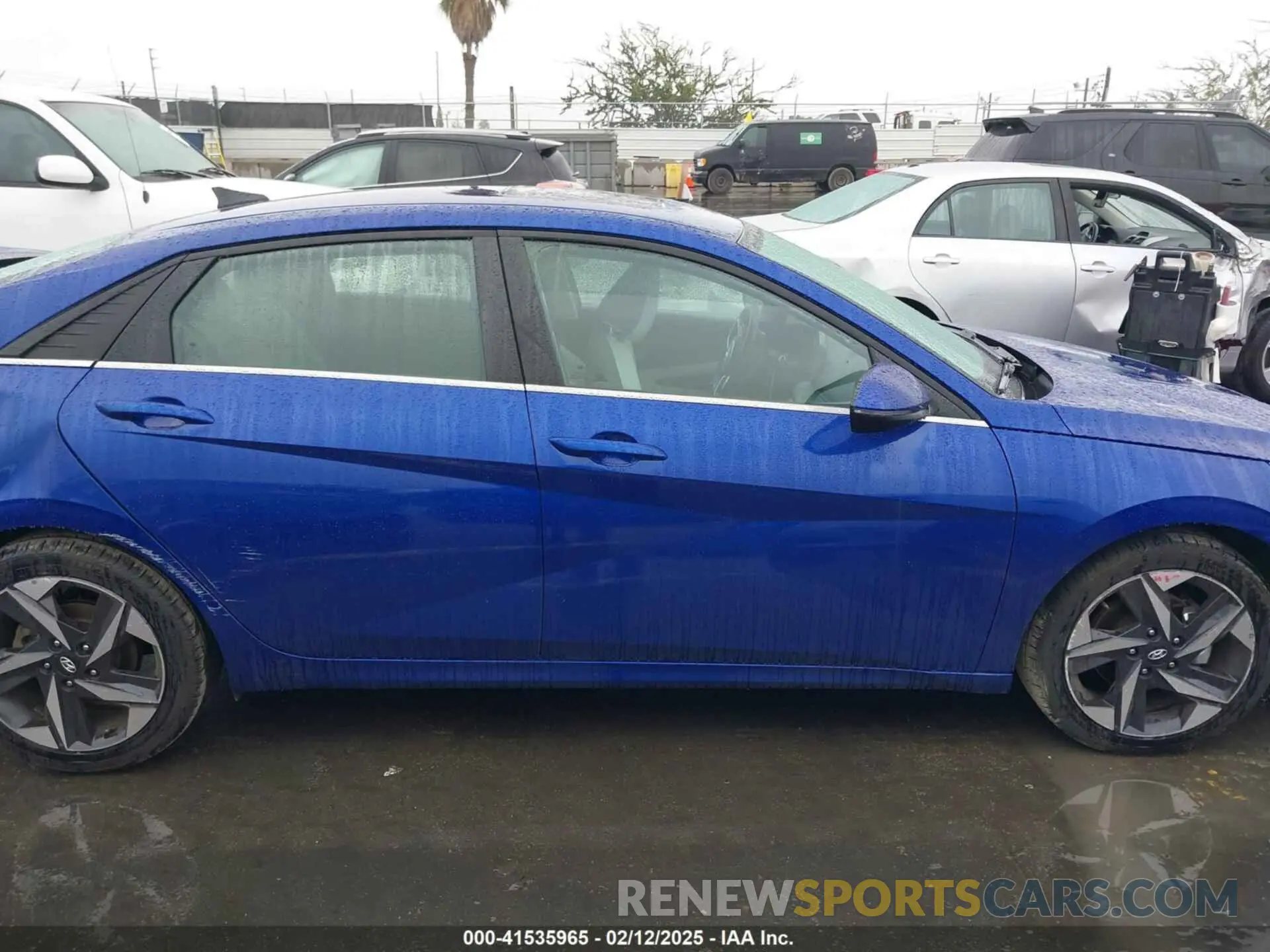 14 Photograph of a damaged car 5NPLP4AG9MH025466 HYUNDAI ELANTRA 2021