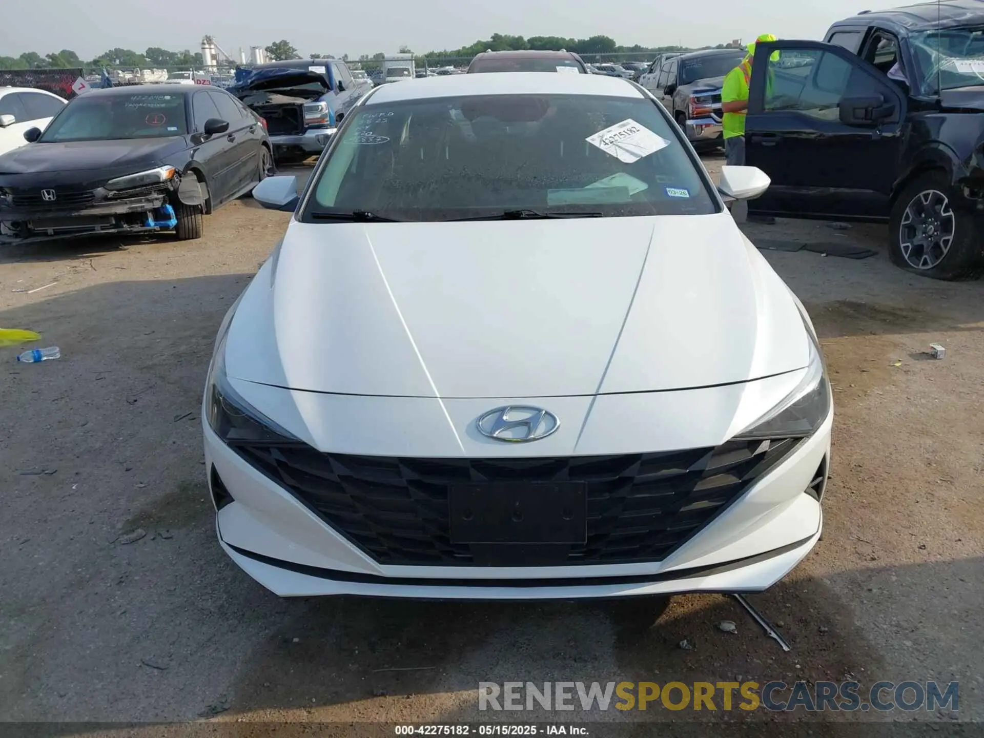 12 Фотография поврежденного автомобиля 5NPLS4AG0MH003578 HYUNDAI ELANTRA 2021