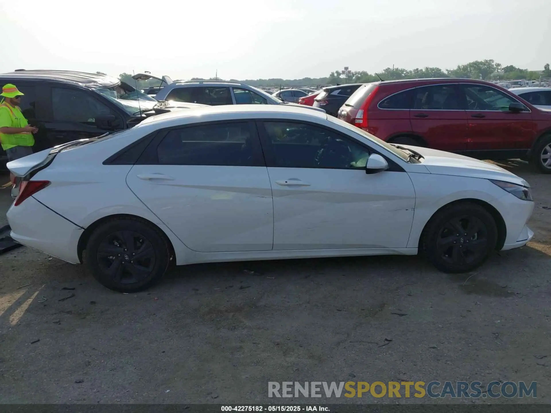 13 Фотография поврежденного автомобиля 5NPLS4AG0MH003578 HYUNDAI ELANTRA 2021