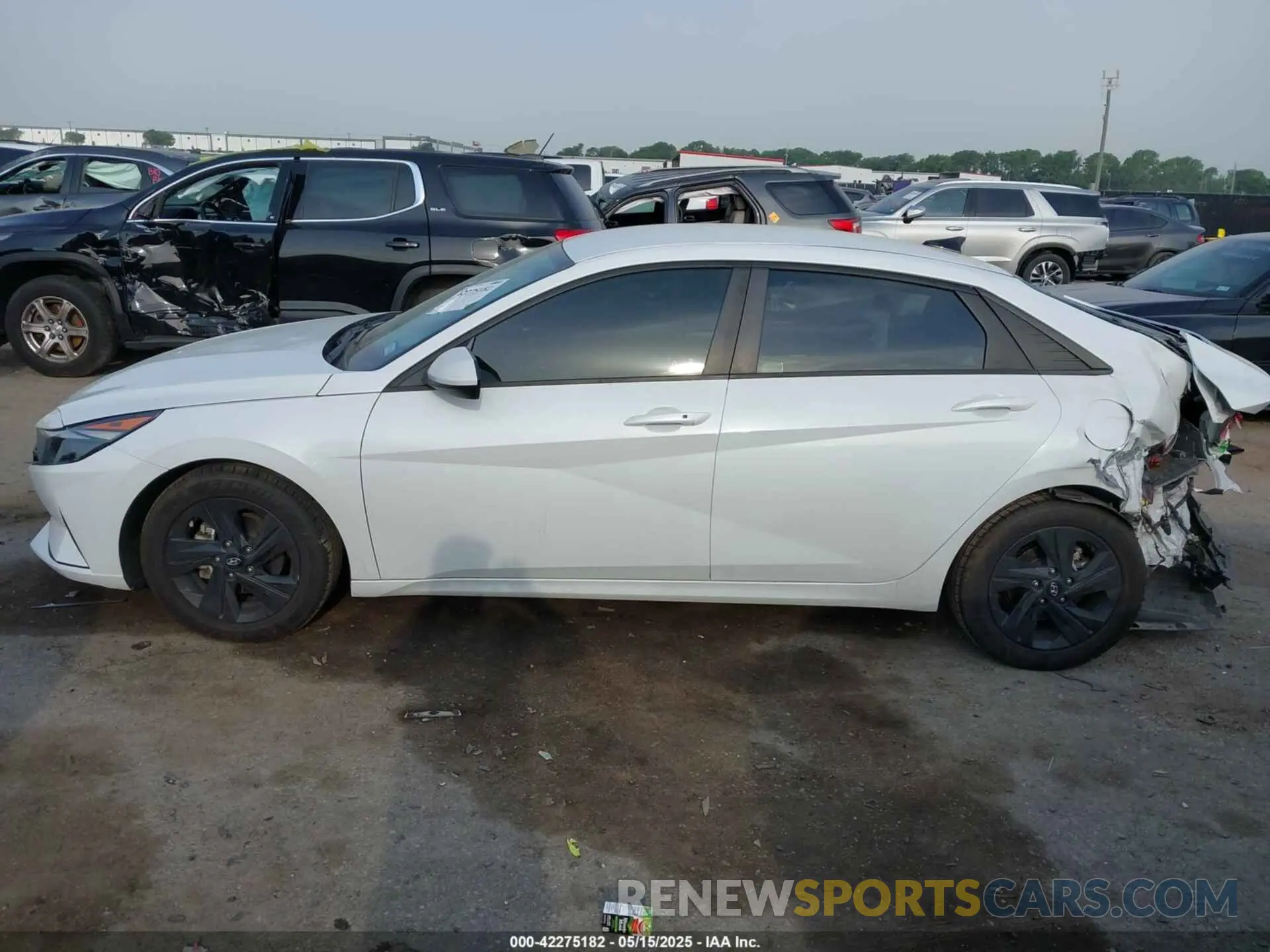 14 Фотография поврежденного автомобиля 5NPLS4AG0MH003578 HYUNDAI ELANTRA 2021