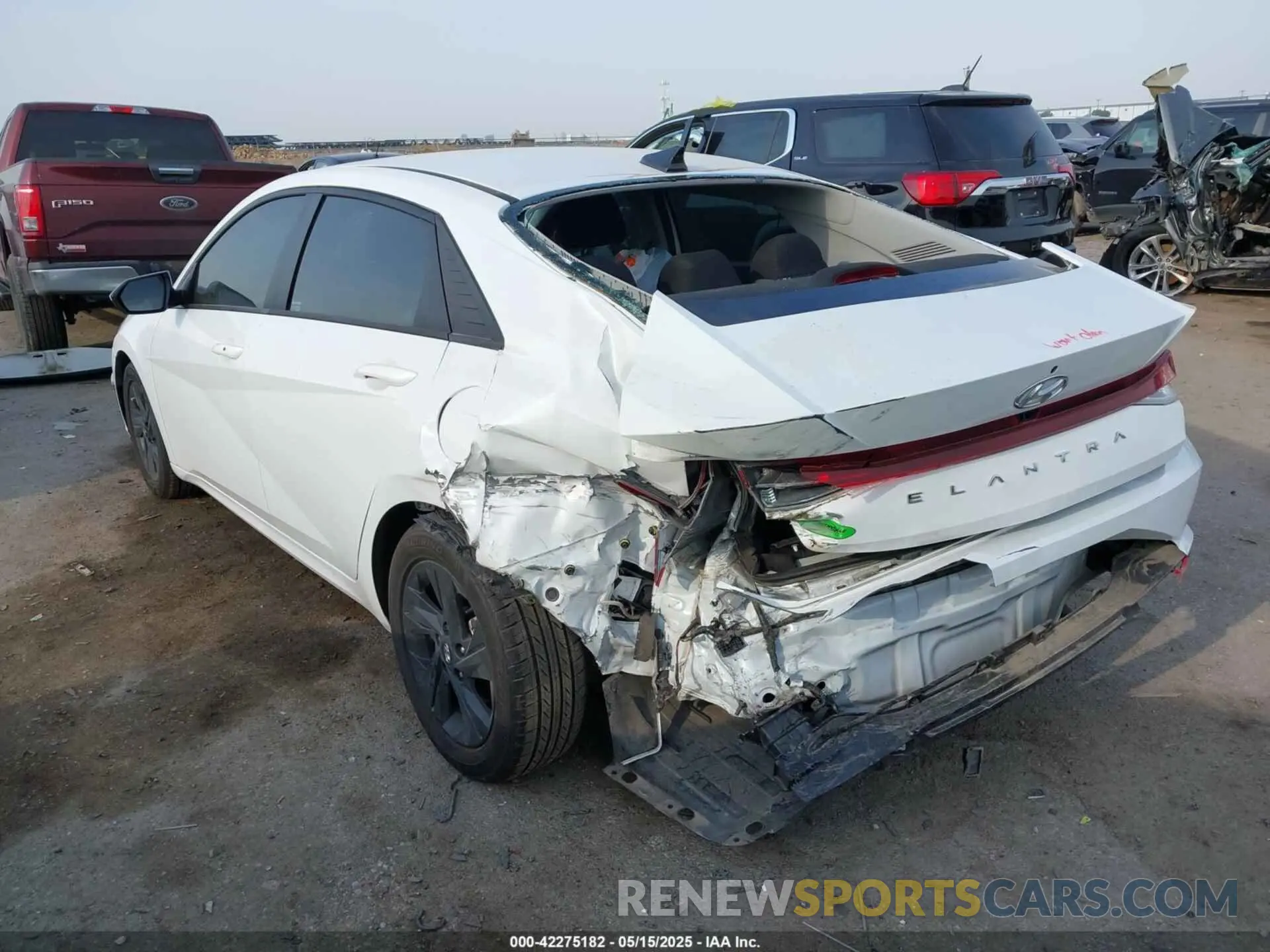 3 Фотография поврежденного автомобиля 5NPLS4AG0MH003578 HYUNDAI ELANTRA 2021