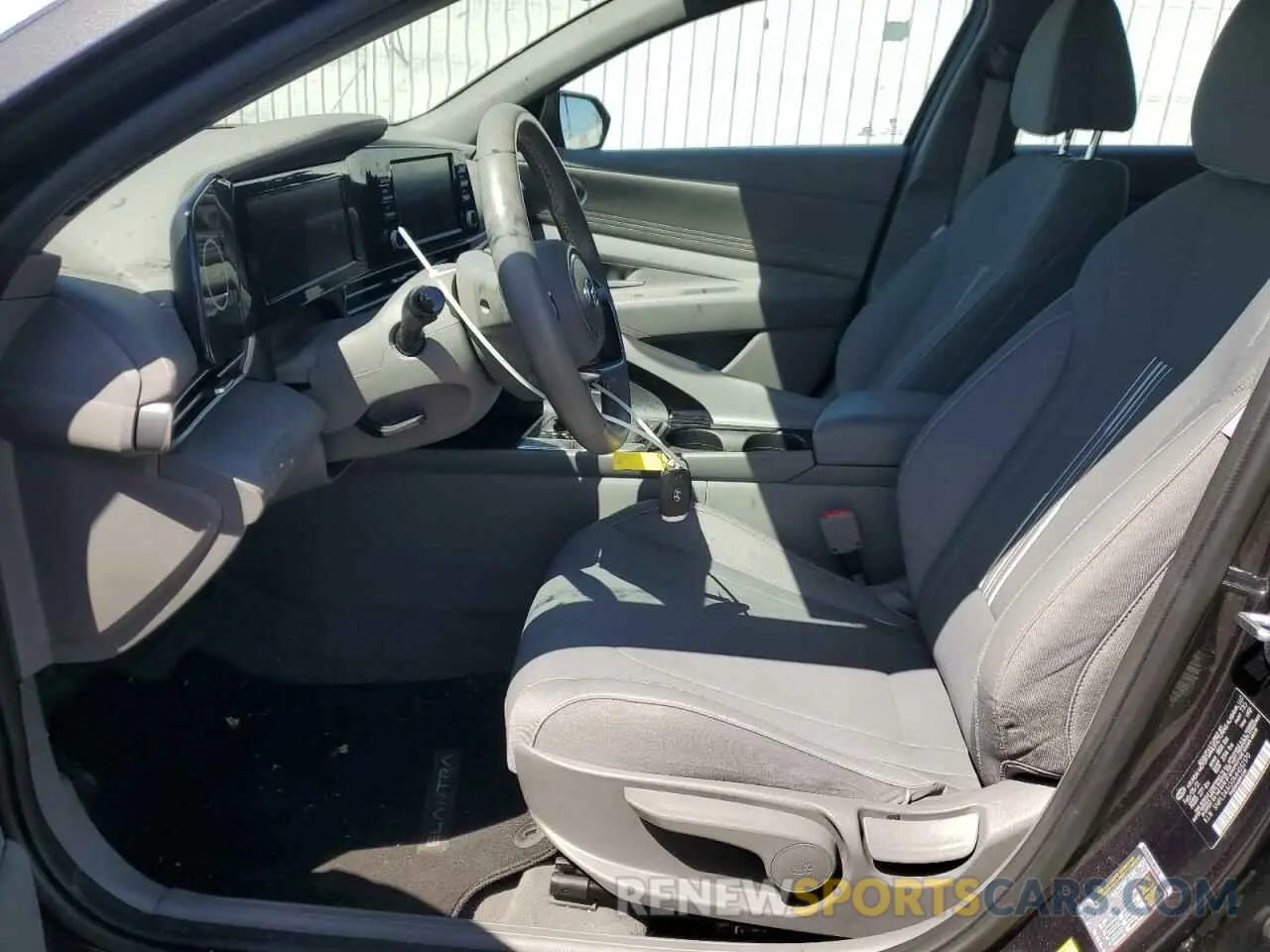 7 Photograph of a damaged car 5NPLS4AG0MH032370 HYUNDAI ELANTRA 2021