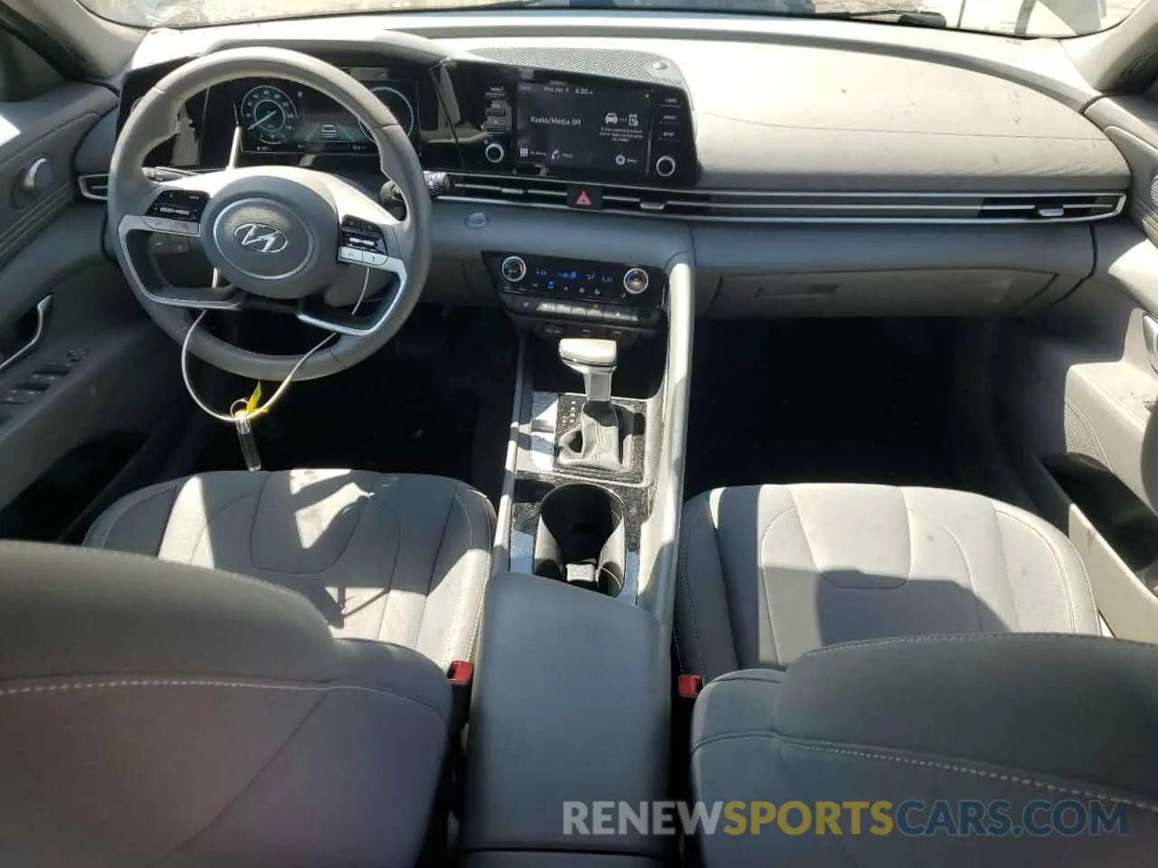 8 Photograph of a damaged car 5NPLS4AG0MH032370 HYUNDAI ELANTRA 2021