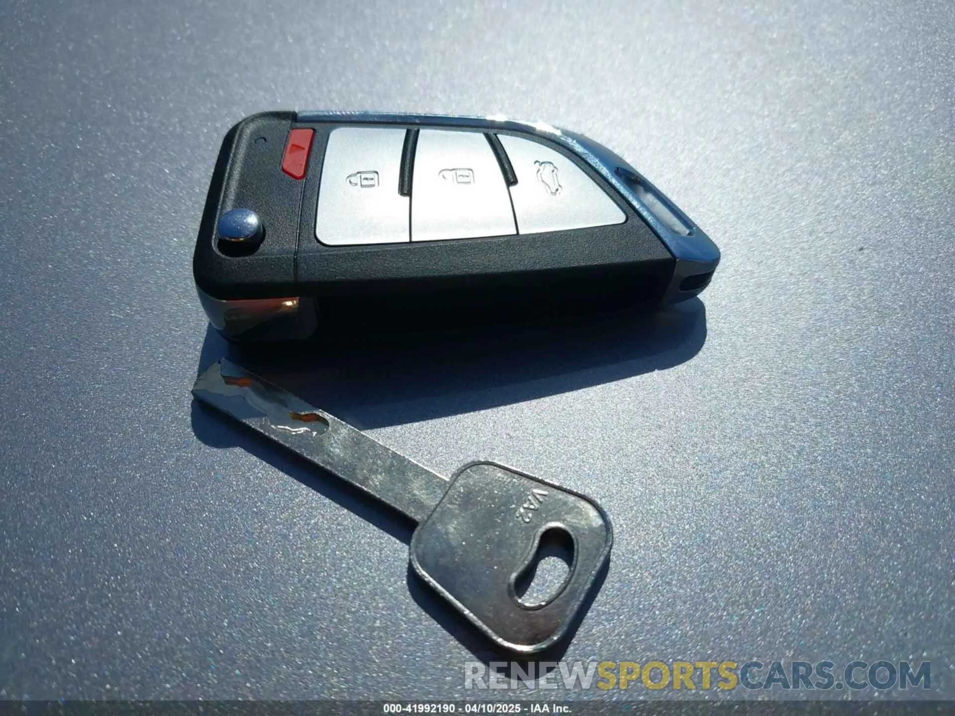 11 Photograph of a damaged car 5NPLS4AG4MH022943 HYUNDAI ELANTRA 2021