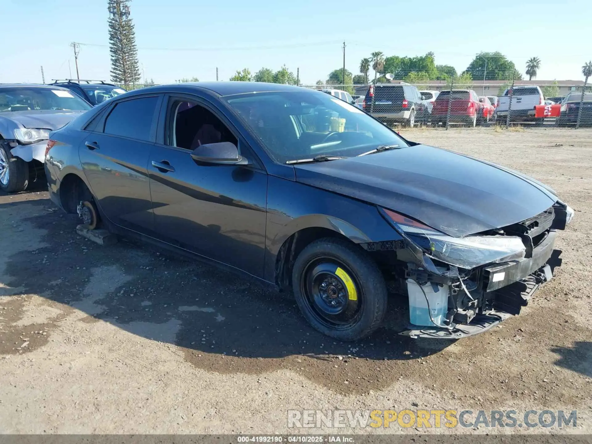 13 Photograph of a damaged car 5NPLS4AG4MH022943 HYUNDAI ELANTRA 2021