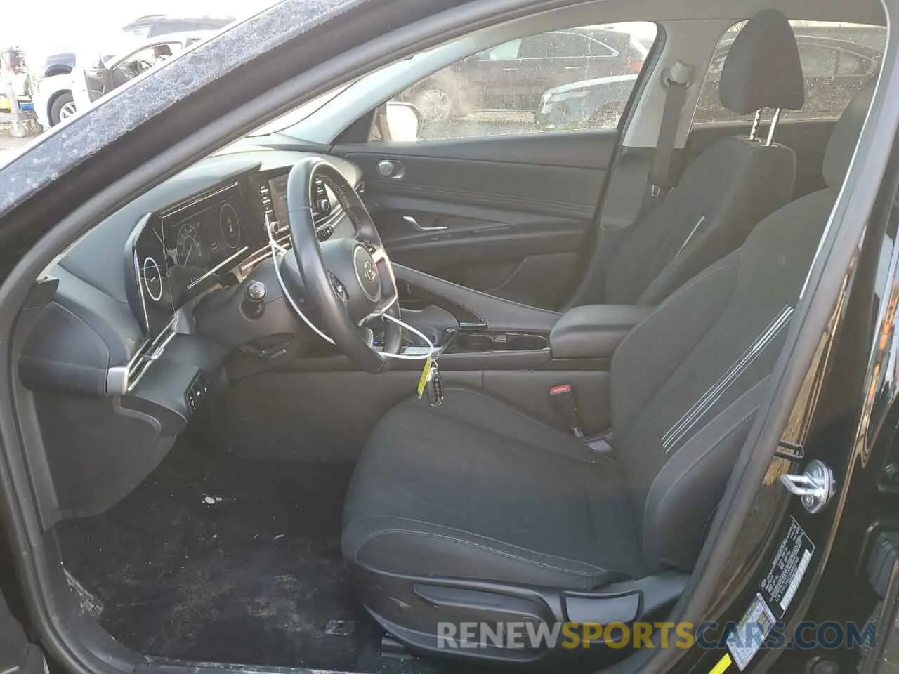 7 Фотография поврежденного автомобиля 5NPLS4AG5MH032560 HYUNDAI ELANTRA 2021