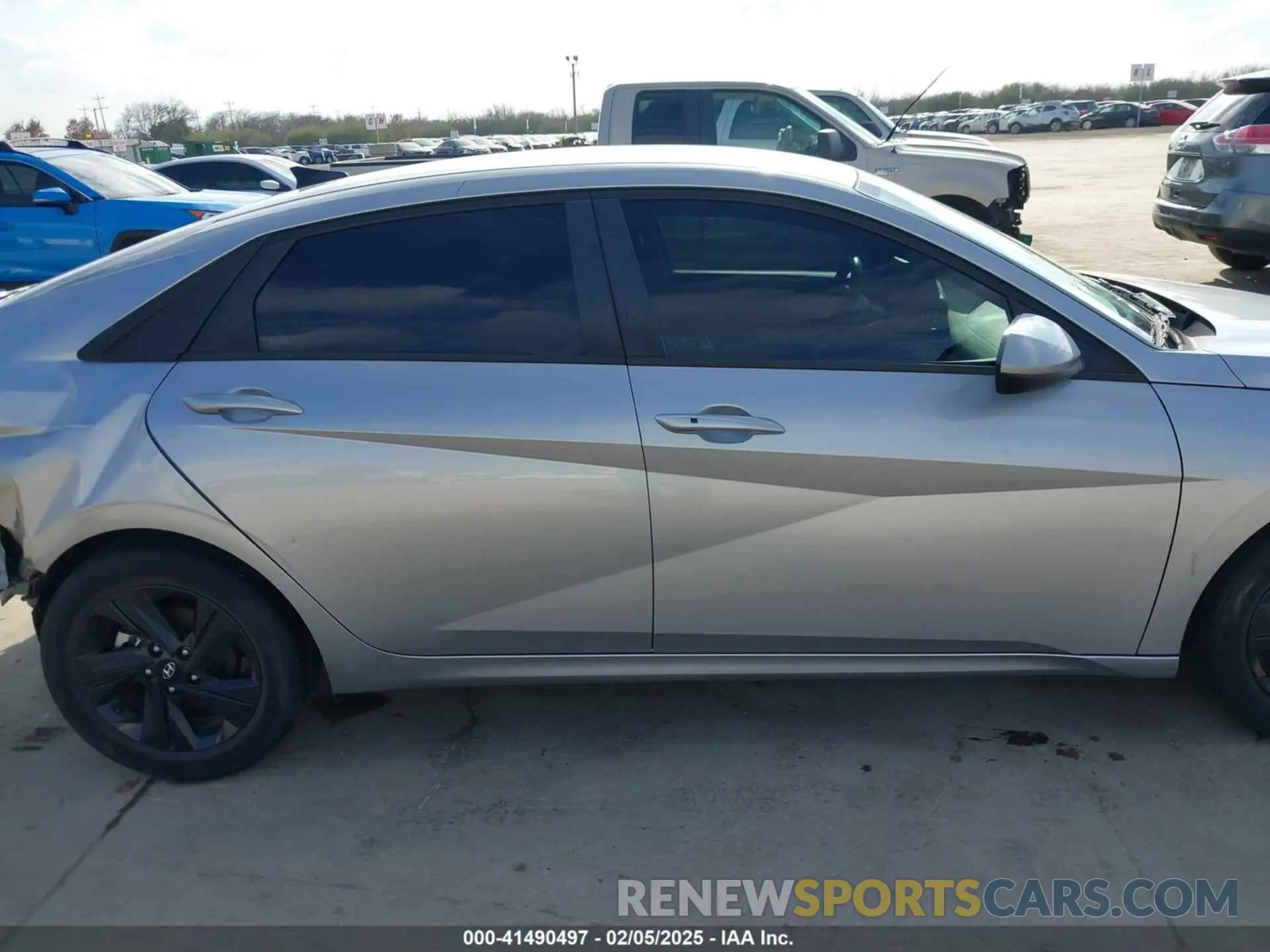 14 Photograph of a damaged car 5NPLS4AG5MH044224 HYUNDAI ELANTRA 2021