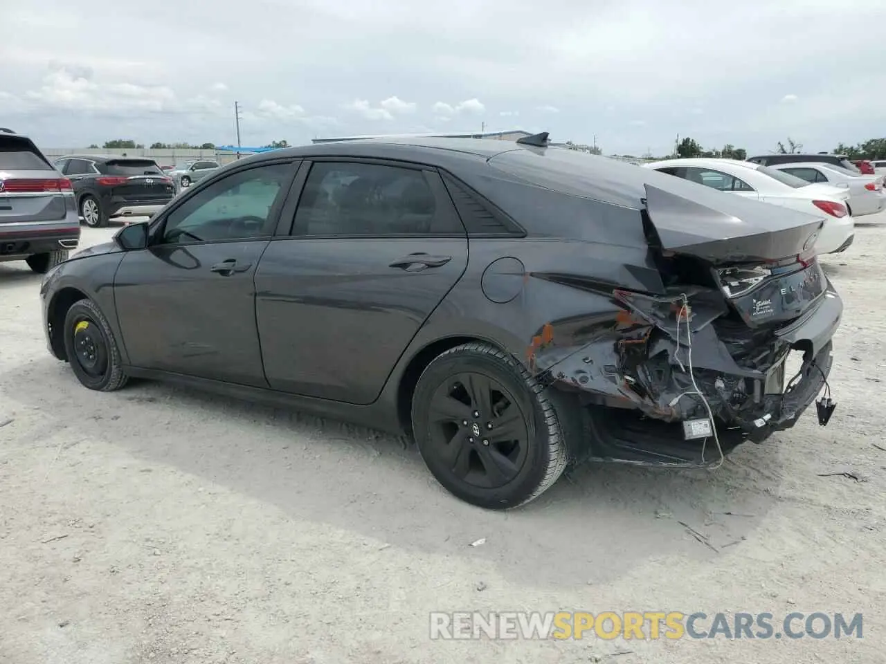 2 Photograph of a damaged car 5NPLS4AG6MH022104 HYUNDAI ELANTRA 2021