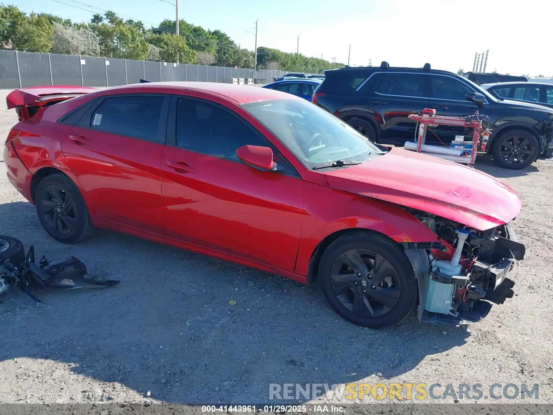1 Фотография поврежденного автомобиля 5NPLS4AG7MH005232 HYUNDAI ELANTRA 2021
