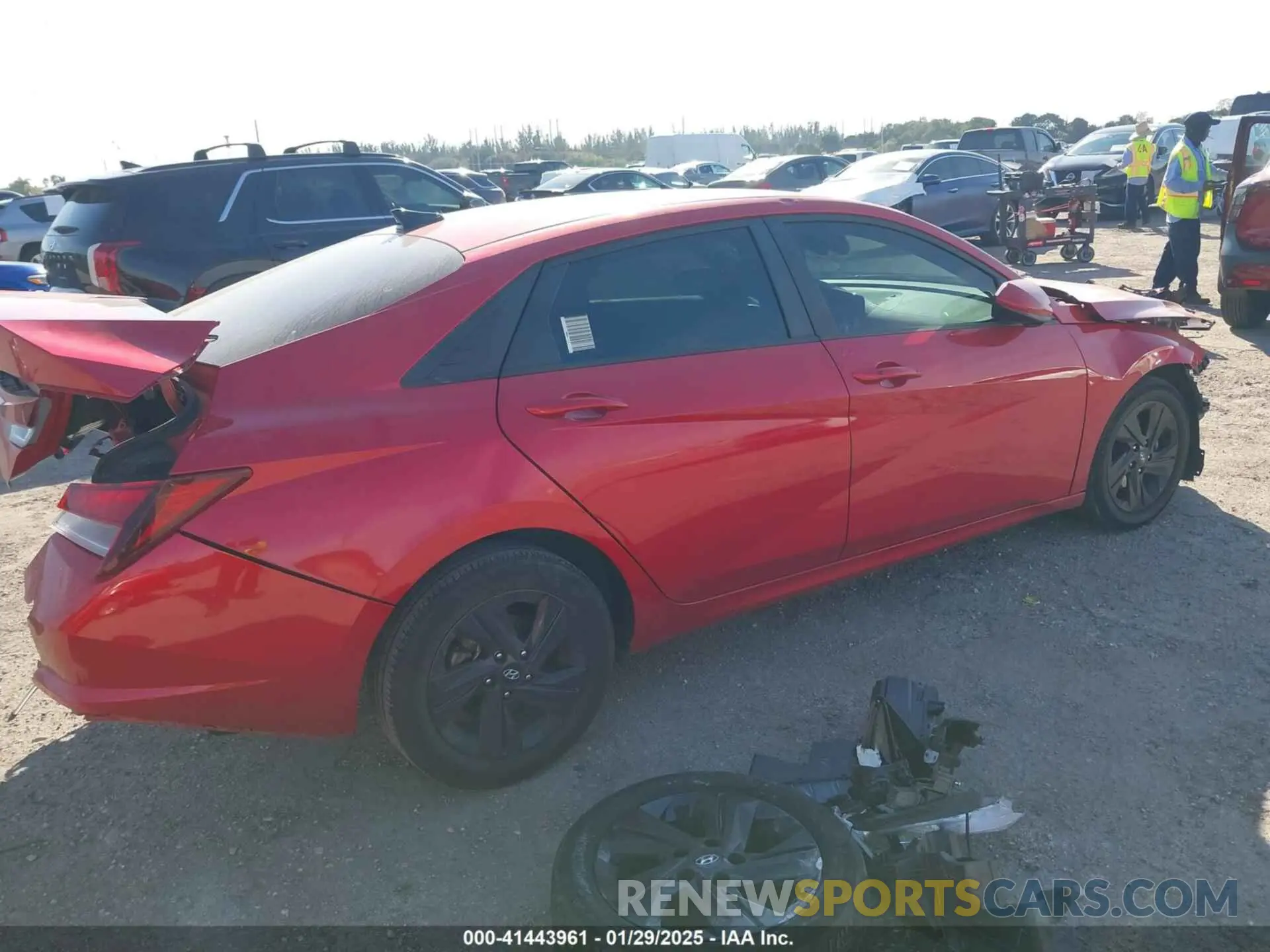 4 Фотография поврежденного автомобиля 5NPLS4AG7MH005232 HYUNDAI ELANTRA 2021