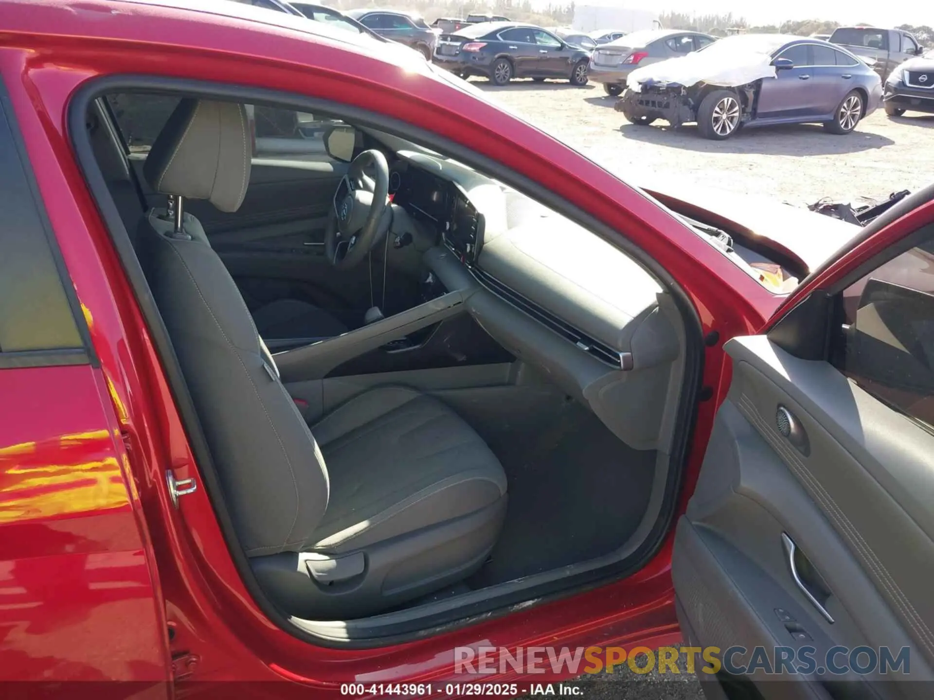 5 Фотография поврежденного автомобиля 5NPLS4AG7MH005232 HYUNDAI ELANTRA 2021