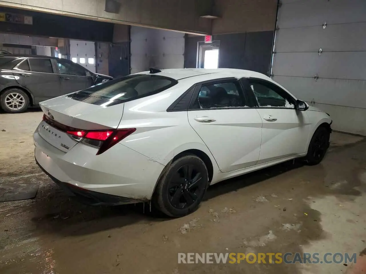 3 Фотография поврежденного автомобиля 5NPLS4AG7MH039591 HYUNDAI ELANTRA 2021