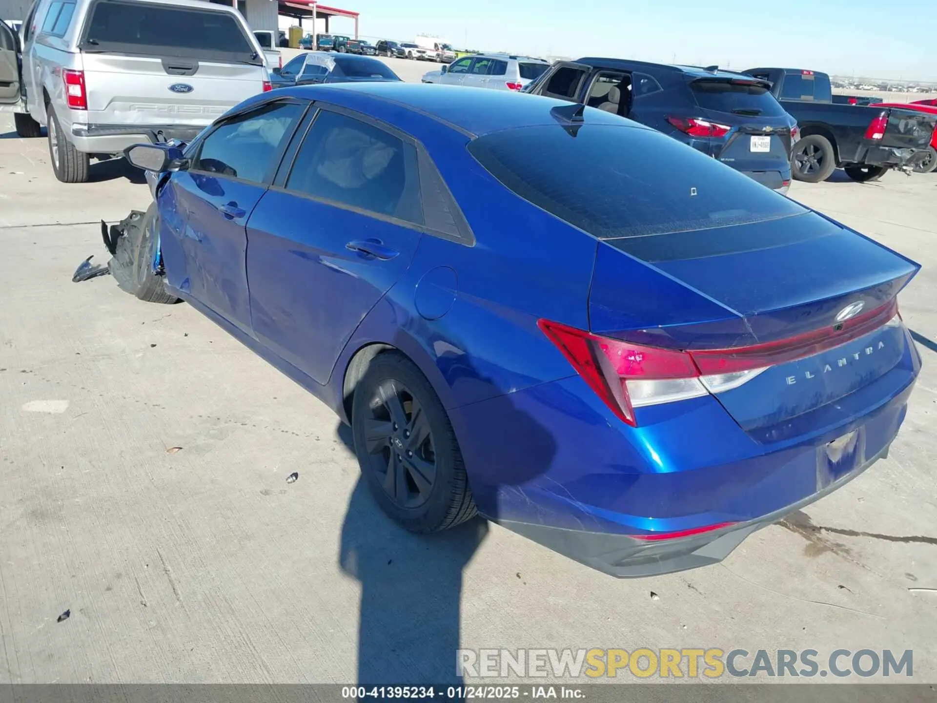 3 Photograph of a damaged car 5NPLS4AG8MH006079 HYUNDAI ELANTRA 2021