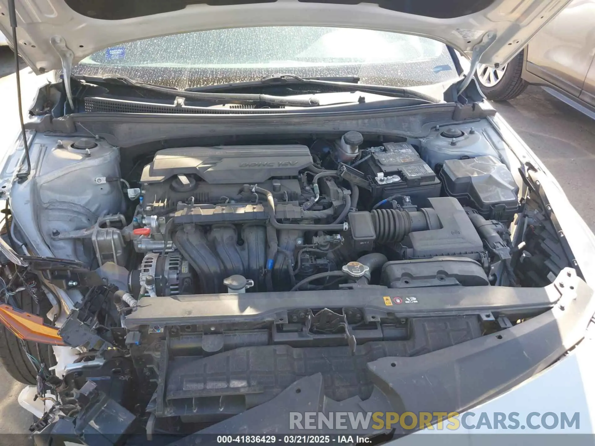10 Photograph of a damaged car 5NPLS4AG8MH034125 HYUNDAI ELANTRA 2021