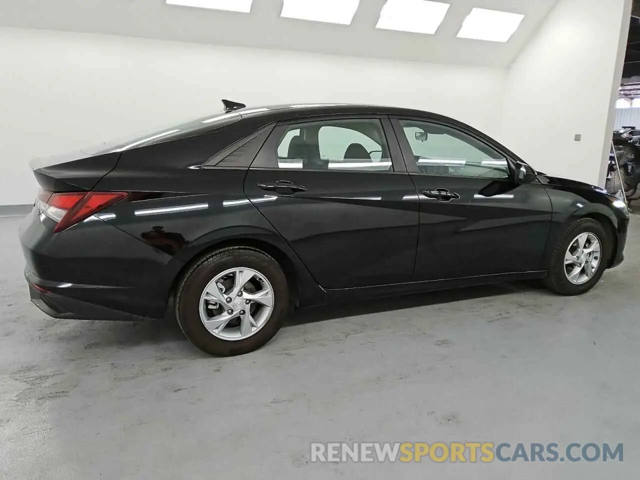 3 Photograph of a damaged car KMHLL4AG0MU213211 HYUNDAI ELANTRA 2021