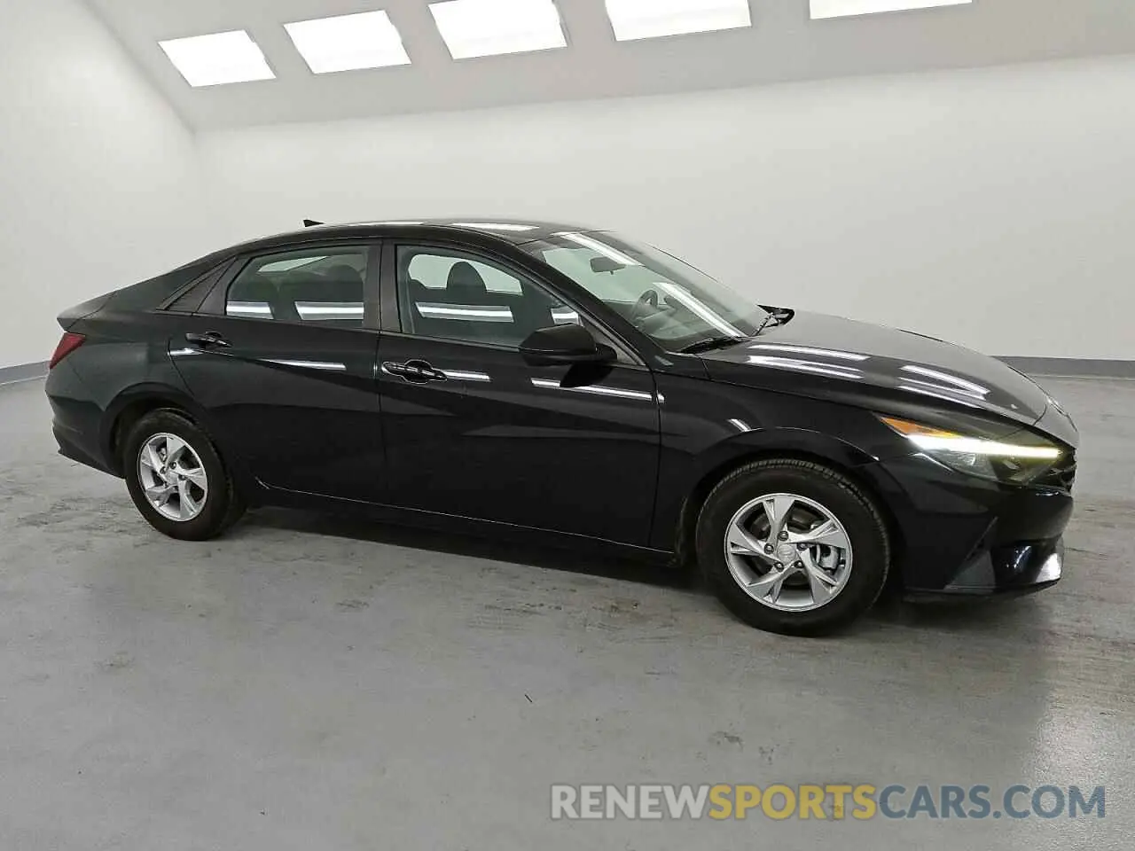 4 Photograph of a damaged car KMHLL4AG0MU213211 HYUNDAI ELANTRA 2021