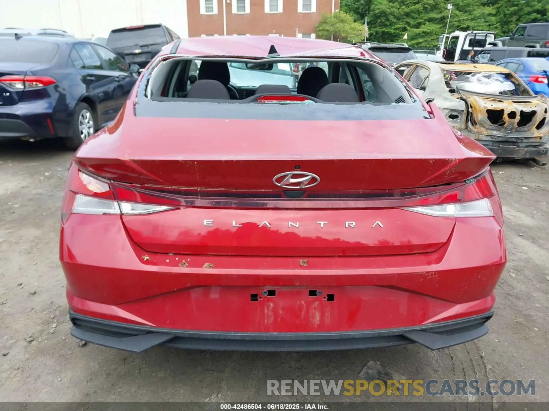 16 Photograph of a damaged car KMHLL4AG1MU210351 HYUNDAI ELANTRA 2021