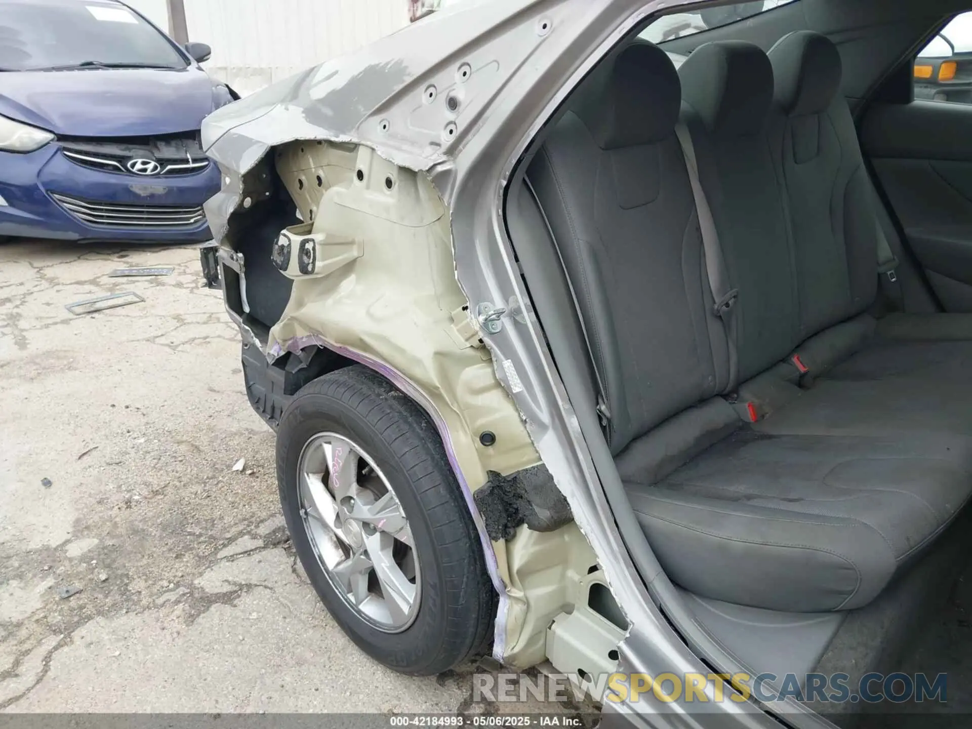 19 Photograph of a damaged car KMHLL4AG3MU121929 HYUNDAI ELANTRA 2021