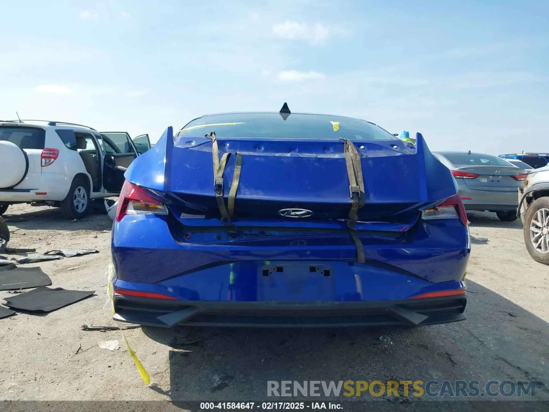 6 Photograph of a damaged car KMHLL4AG4MU195635 HYUNDAI ELANTRA 2021