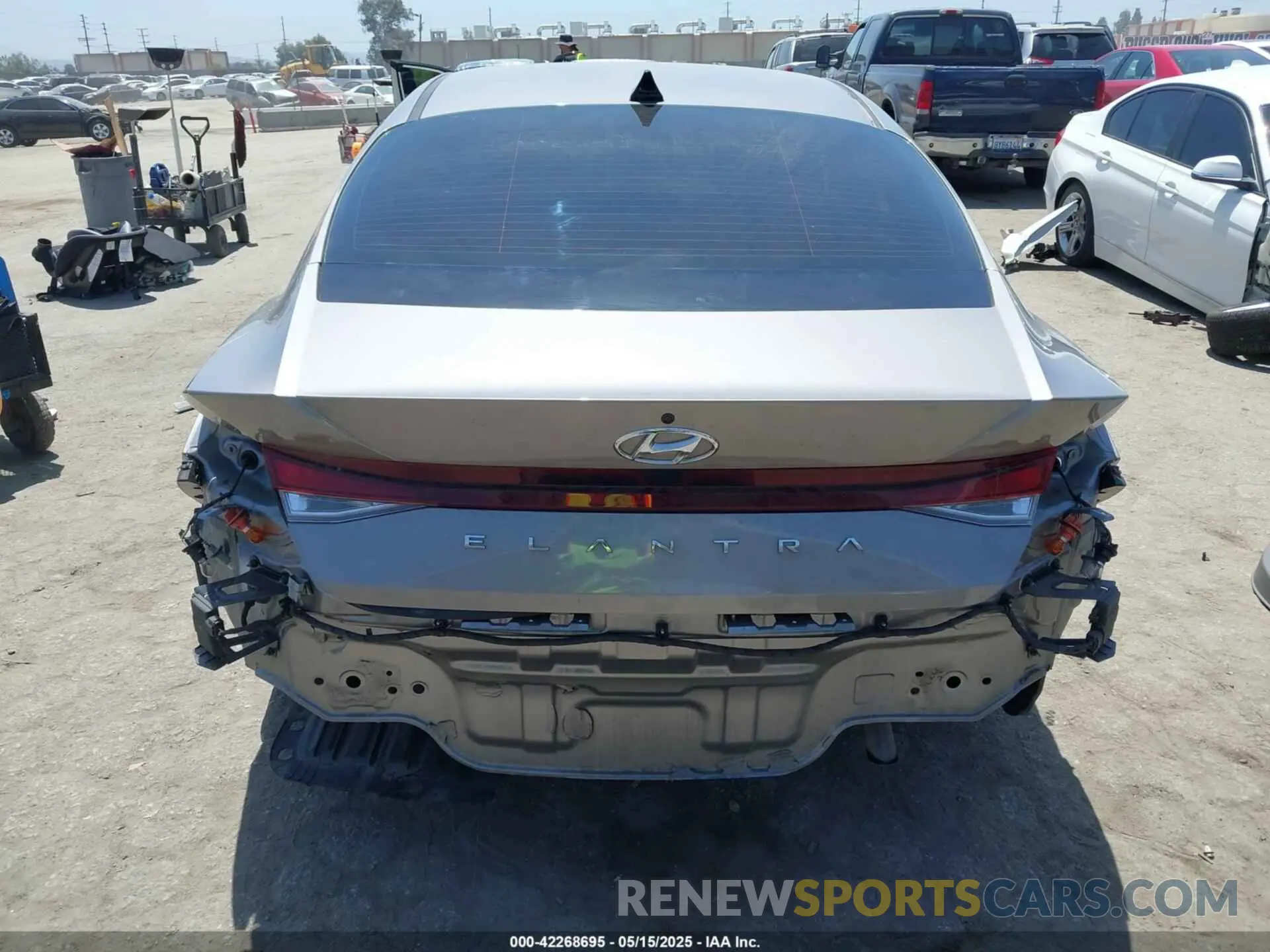 17 Photograph of a damaged car KMHLL4AG6MU141656 HYUNDAI ELANTRA 2021
