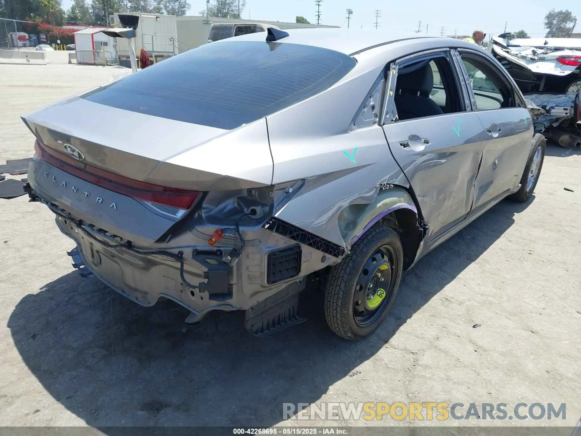 4 Photograph of a damaged car KMHLL4AG6MU141656 HYUNDAI ELANTRA 2021