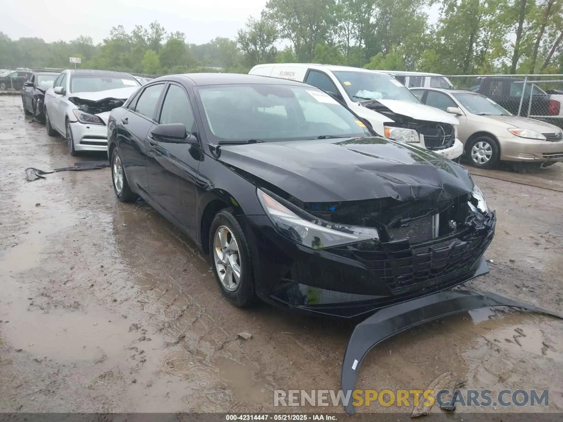 1 Photograph of a damaged car KMHLL4AG7MU103644 HYUNDAI ELANTRA 2021