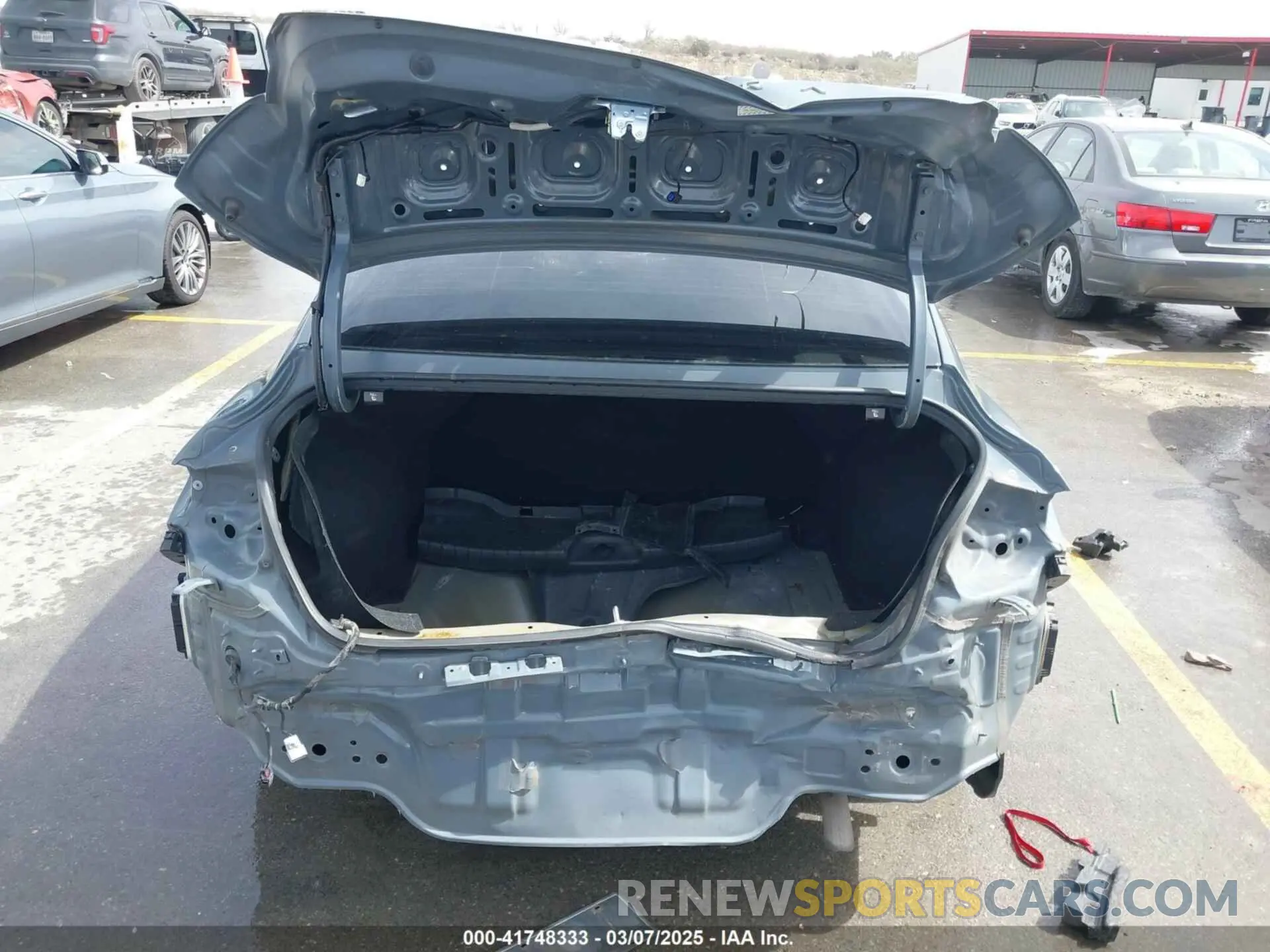 17 Photograph of a damaged car KMHLM4AG1MU144395 HYUNDAI ELANTRA 2021