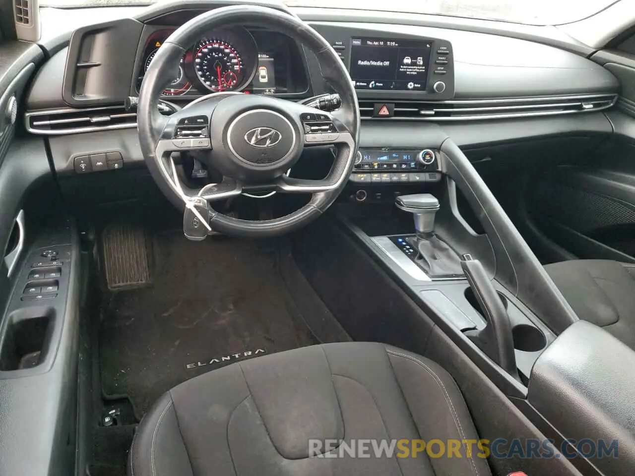 8 Photograph of a damaged car KMHLM4AG1MU148785 HYUNDAI ELANTRA 2021