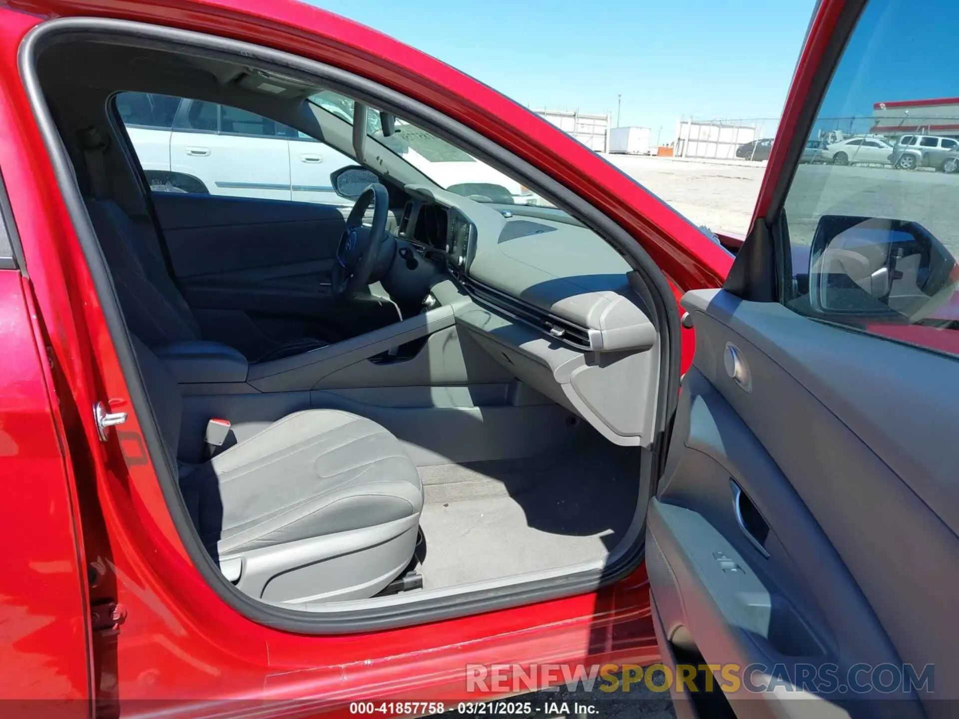 5 Фотография поврежденного автомобиля KMHLM4AG2MU066127 HYUNDAI ELANTRA 2021