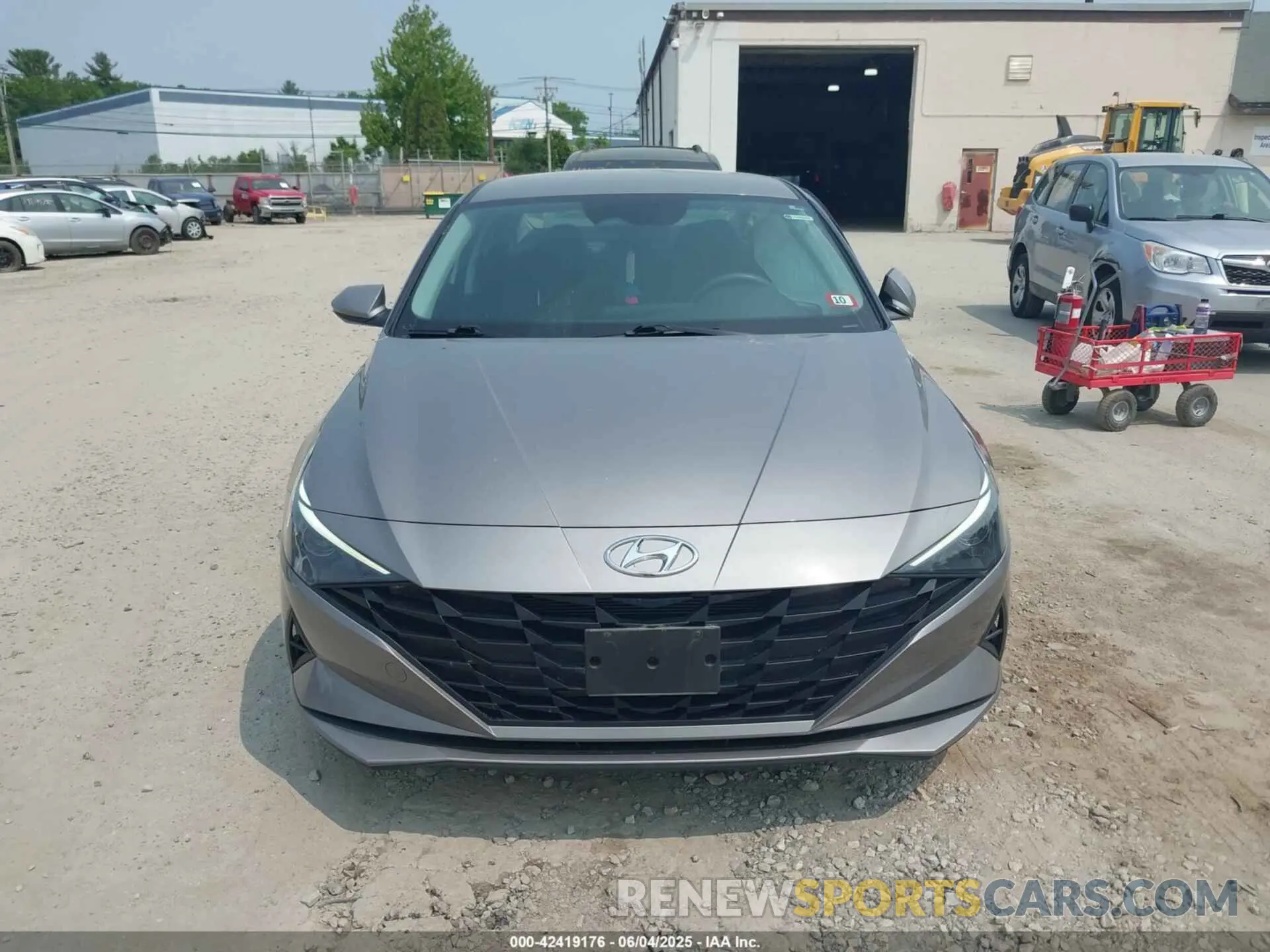12 Photograph of a damaged car KMHLM4AG2MU091870 HYUNDAI ELANTRA 2021