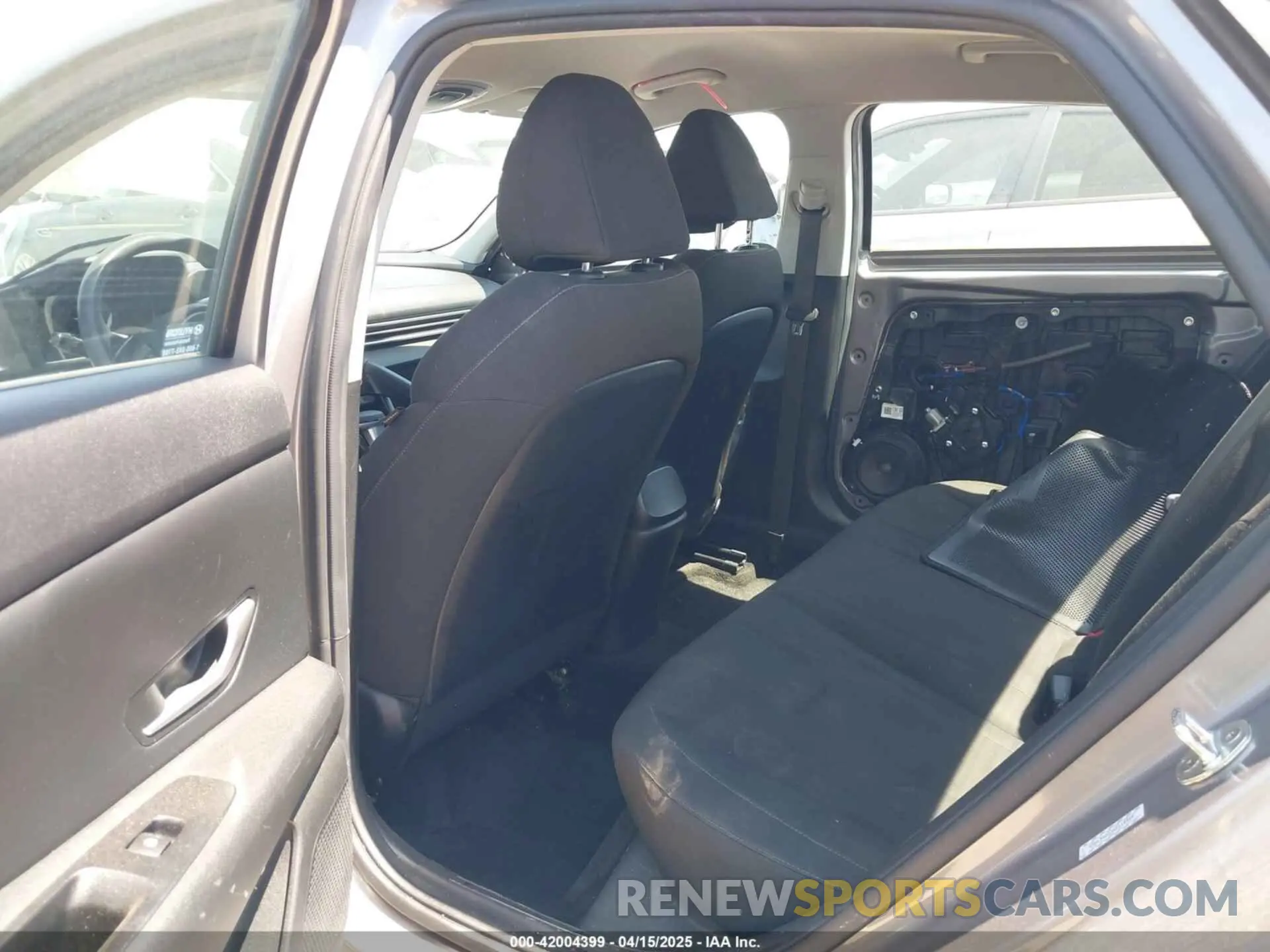 8 Photograph of a damaged car KMHLM4AG2MU118999 HYUNDAI ELANTRA 2021