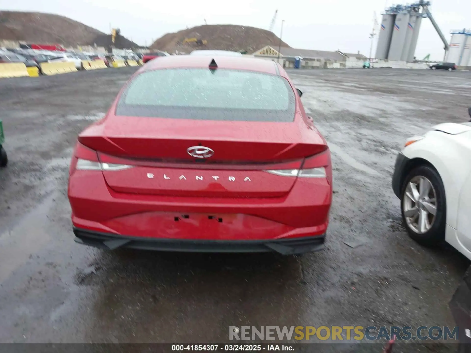 15 Фотография поврежденного автомобиля KMHLM4AG3MU068274 HYUNDAI ELANTRA 2021