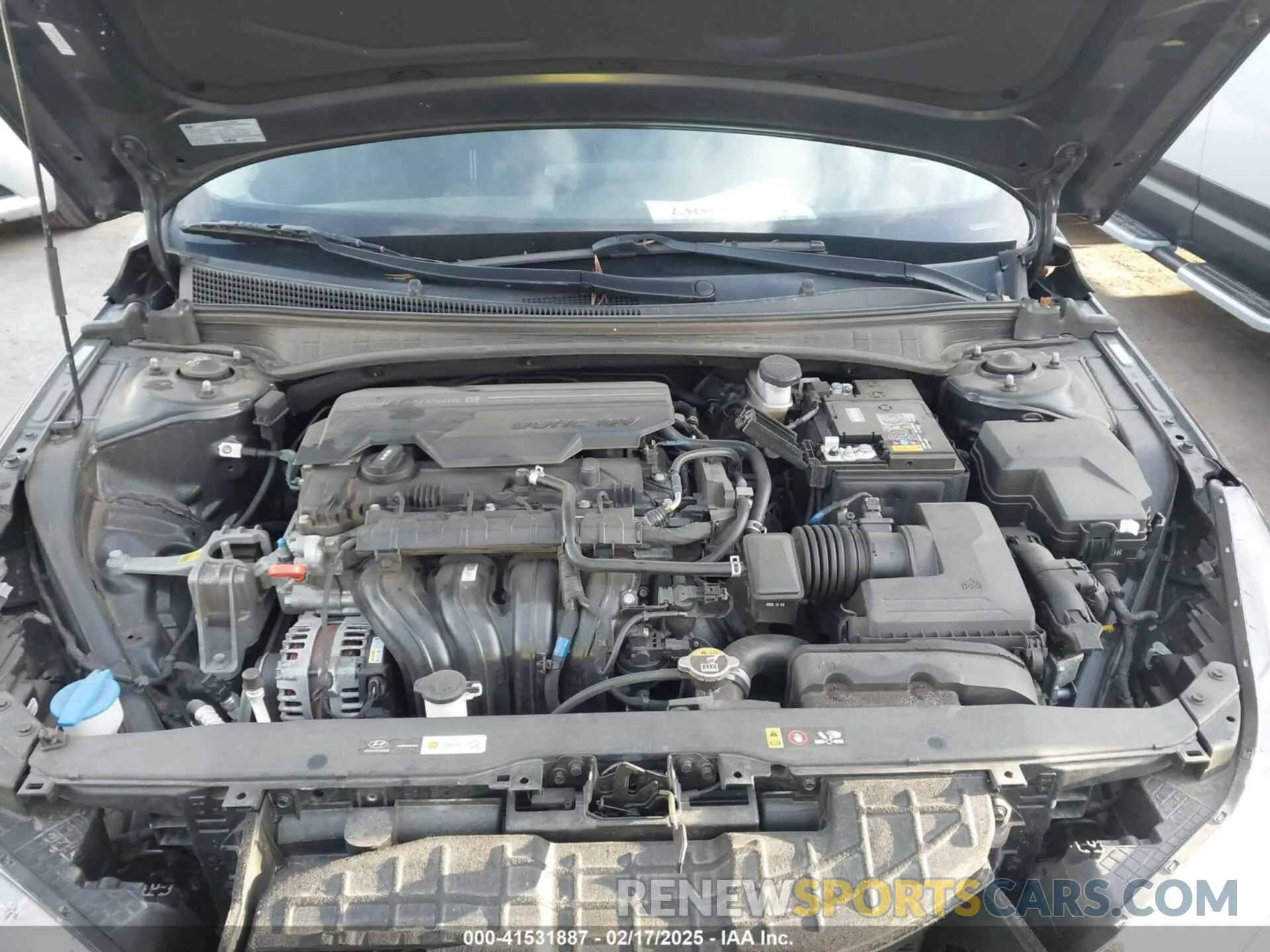 10 Photograph of a damaged car KMHLM4AG3MU118414 HYUNDAI ELANTRA 2021