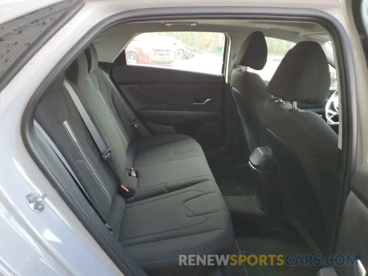 10 Photograph of a damaged car KMHLM4AG5MU076134 HYUNDAI ELANTRA 2021