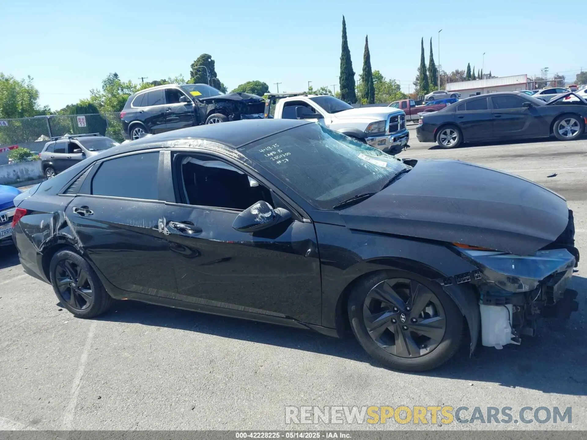 13 Photograph of a damaged car KMHLM4AG5MU121881 HYUNDAI ELANTRA 2021