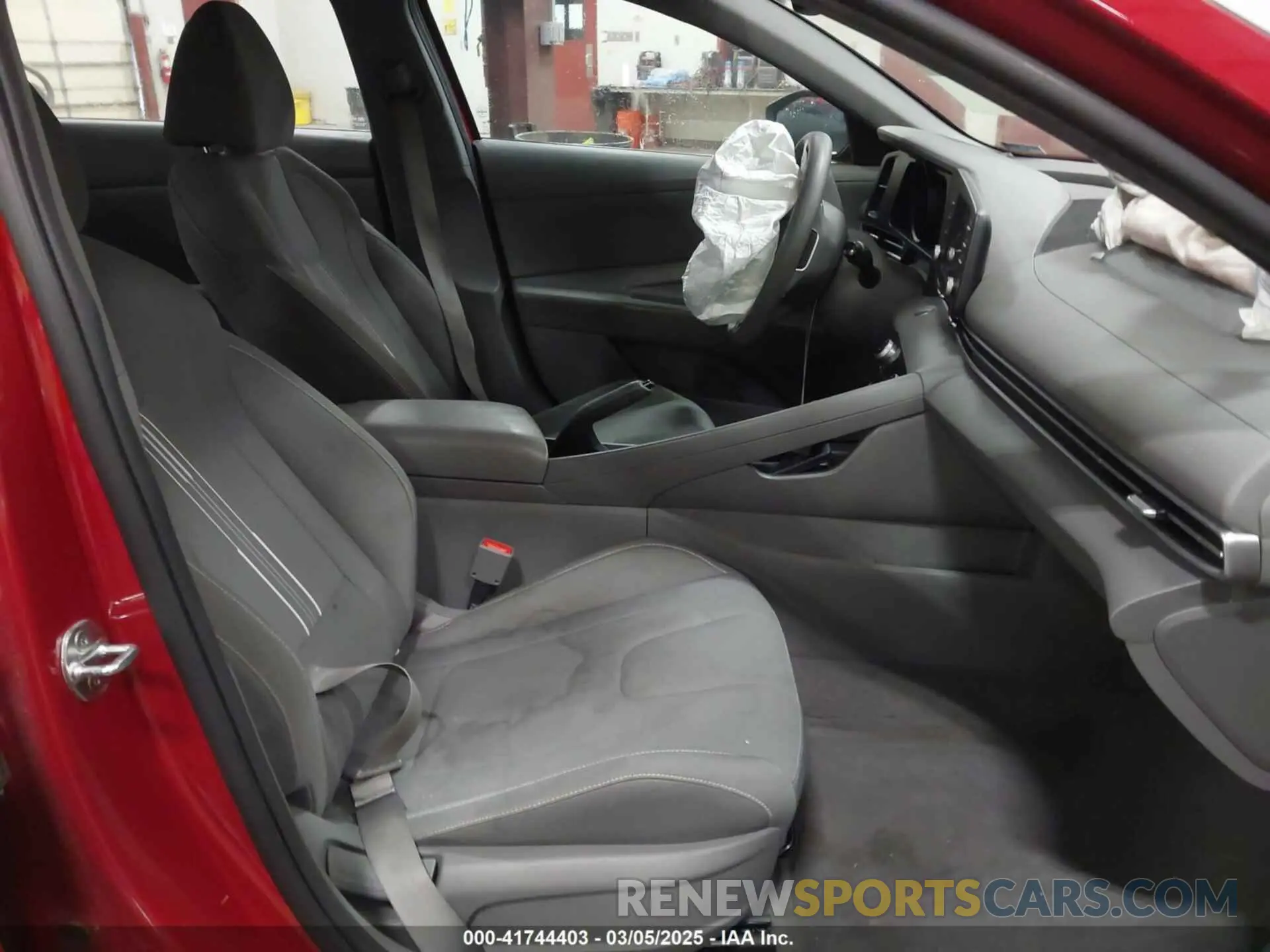 5 Photograph of a damaged car KMHLM4AG5MU140091 HYUNDAI ELANTRA 2021