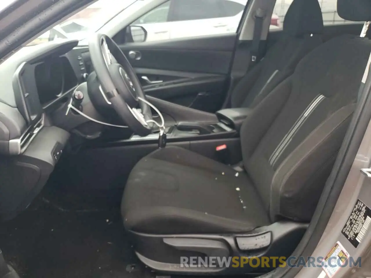 7 Фотография поврежденного автомобиля KMHLM4AG6MU070956 HYUNDAI ELANTRA 2021