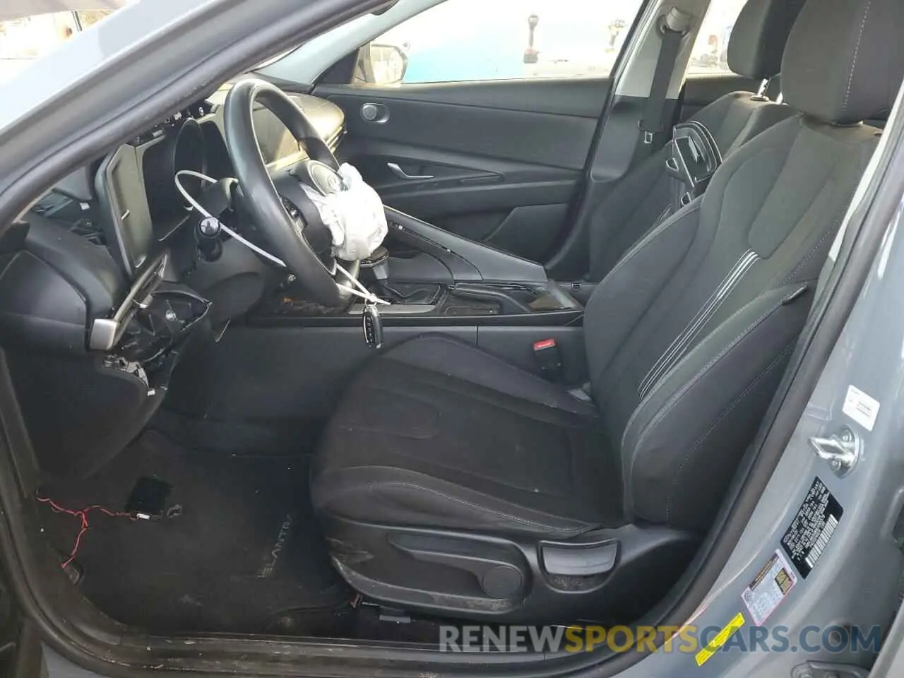 7 Фотография поврежденного автомобиля KMHLM4AG6MU095579 HYUNDAI ELANTRA 2021