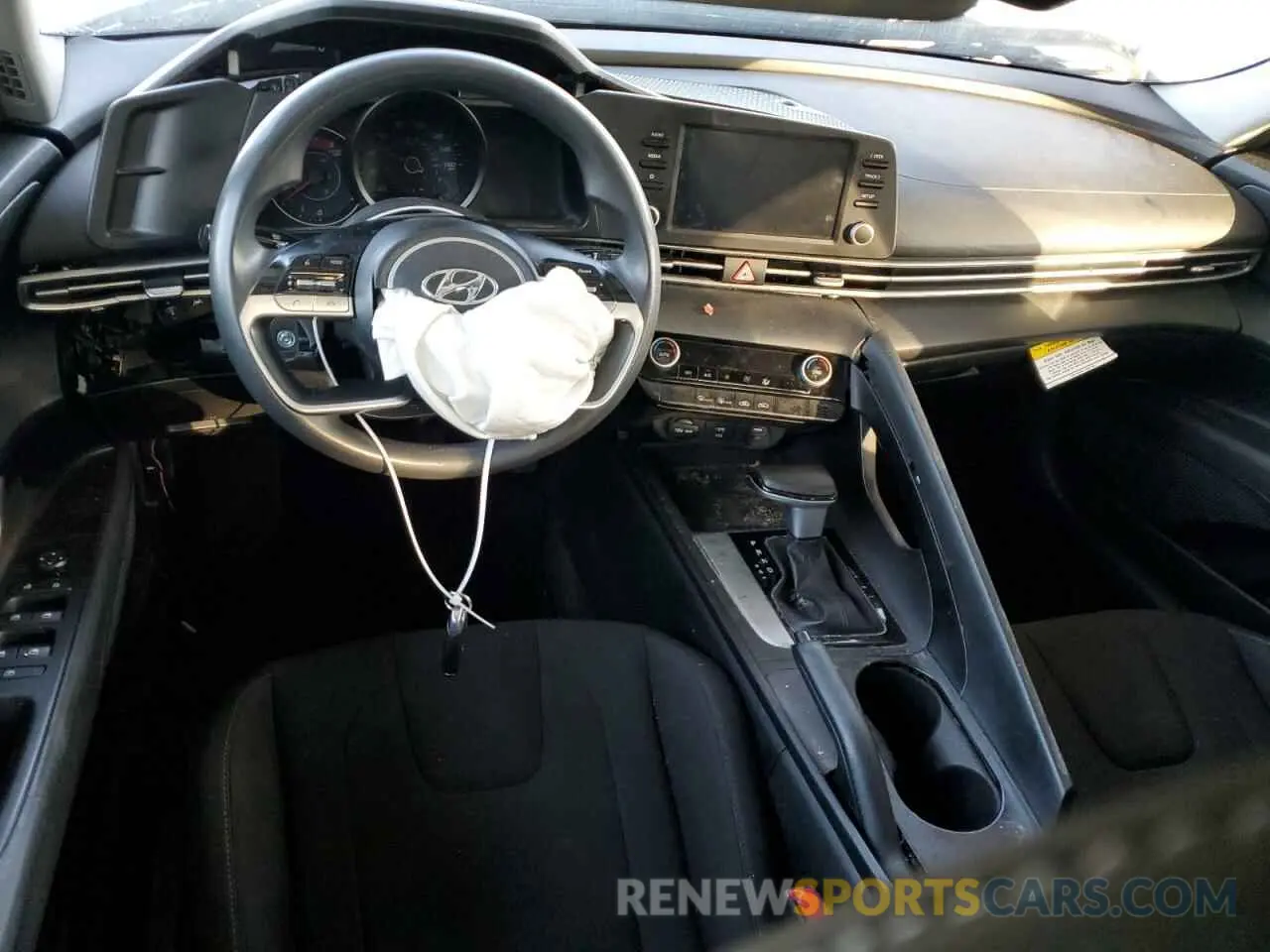 8 Фотография поврежденного автомобиля KMHLM4AG6MU095579 HYUNDAI ELANTRA 2021