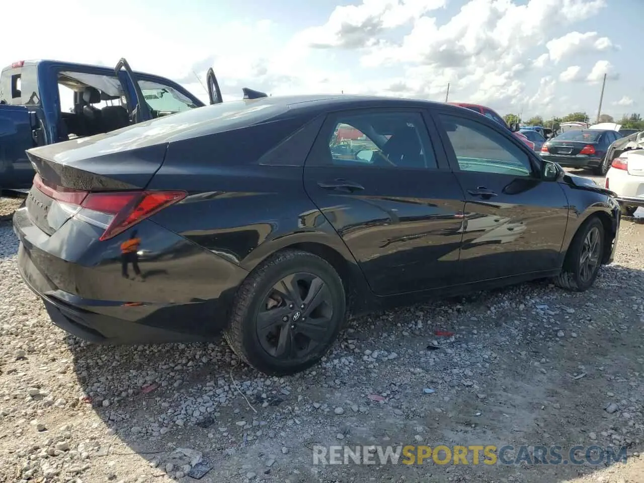 3 Фотография поврежденного автомобиля KMHLM4AG7MU101986 HYUNDAI ELANTRA 2021