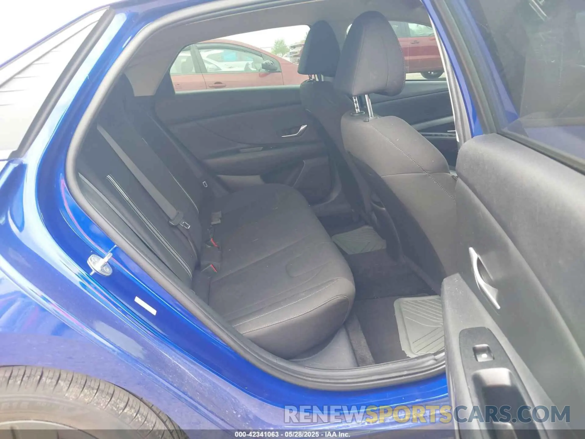 8 Photograph of a damaged car KMHLM4AG8MU068867 HYUNDAI ELANTRA 2021