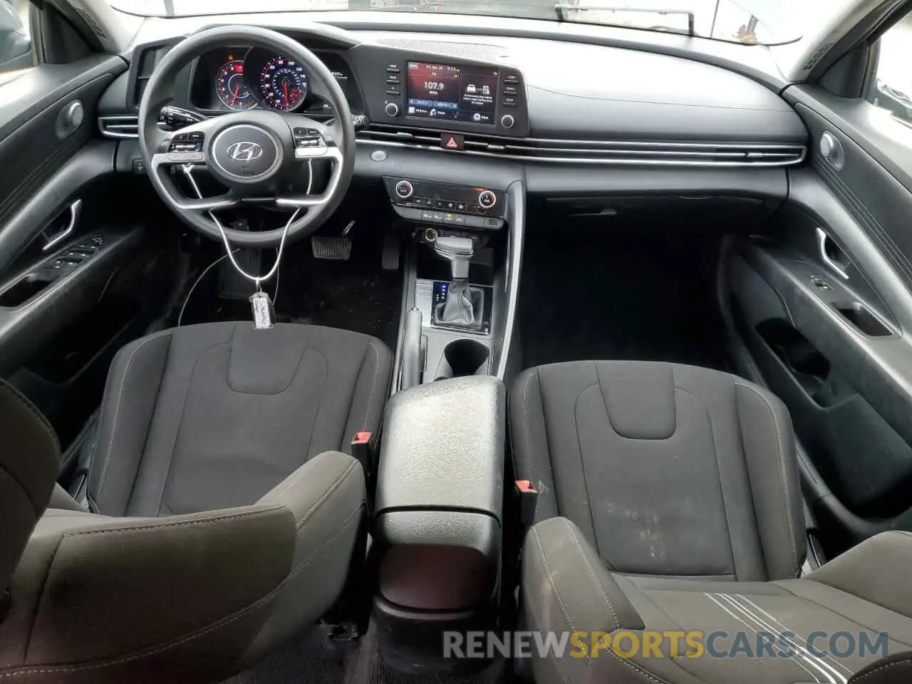 8 Photograph of a damaged car KMHLM4AG9MU142264 HYUNDAI ELANTRA 2021