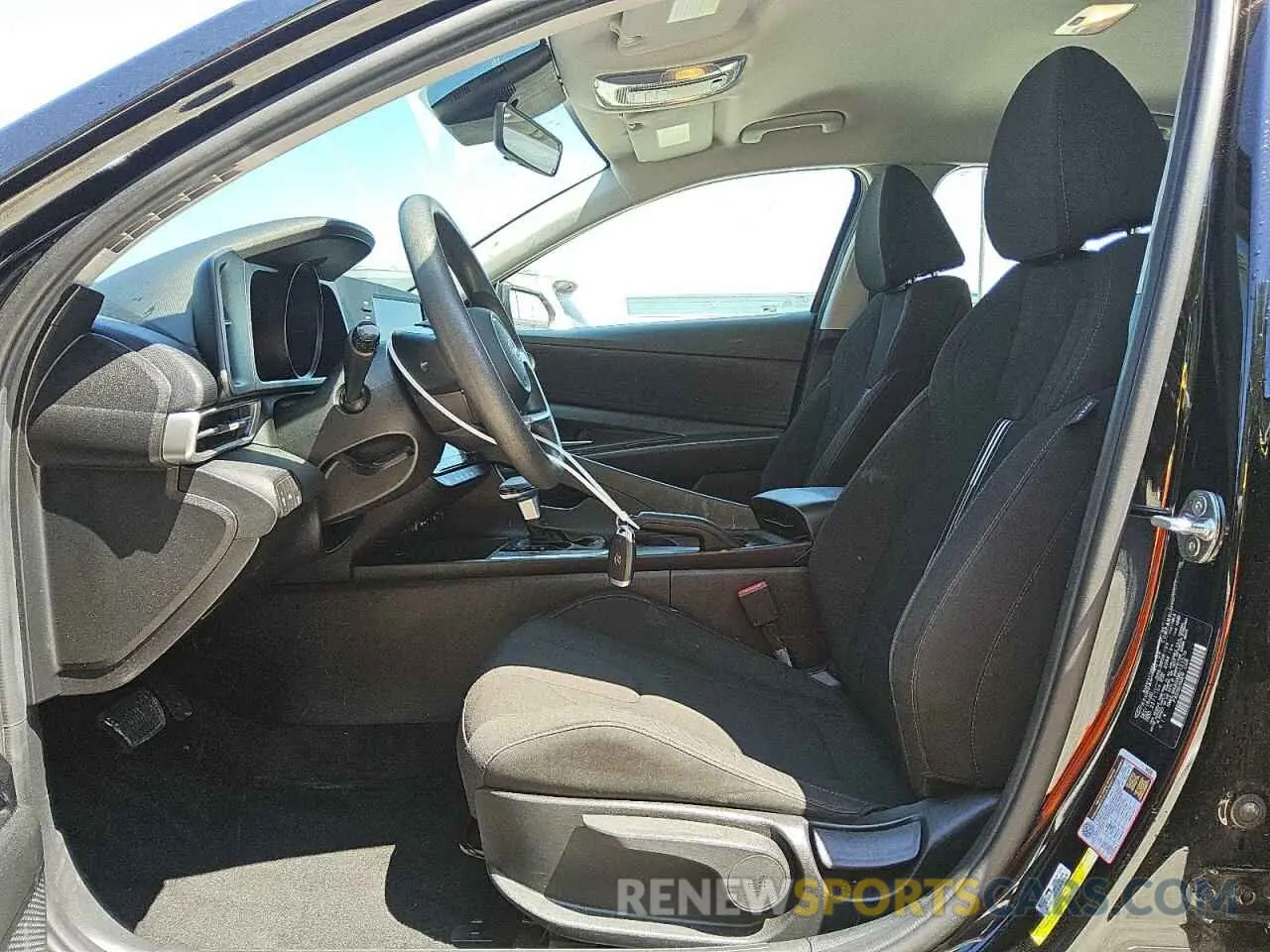 7 Фотография поврежденного автомобиля KMHLM4AGXMU121570 HYUNDAI ELANTRA 2021