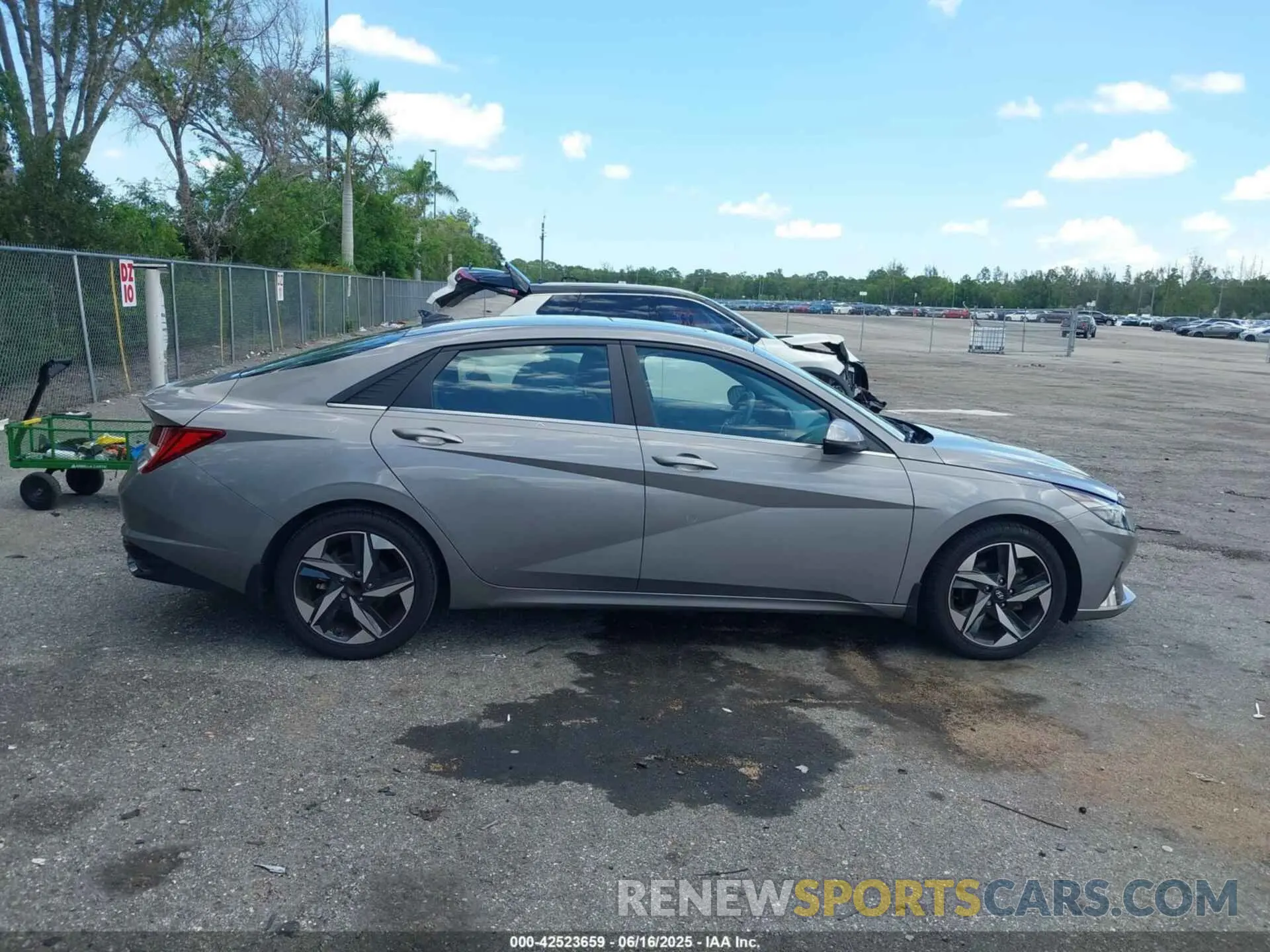 13 Фотография поврежденного автомобиля KMHLN4AG3MU179579 HYUNDAI ELANTRA 2021