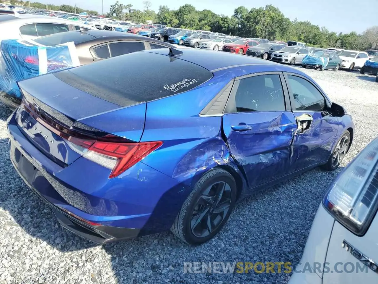 3 Photograph of a damaged car KMHLN4AG4MU198156 HYUNDAI ELANTRA 2021