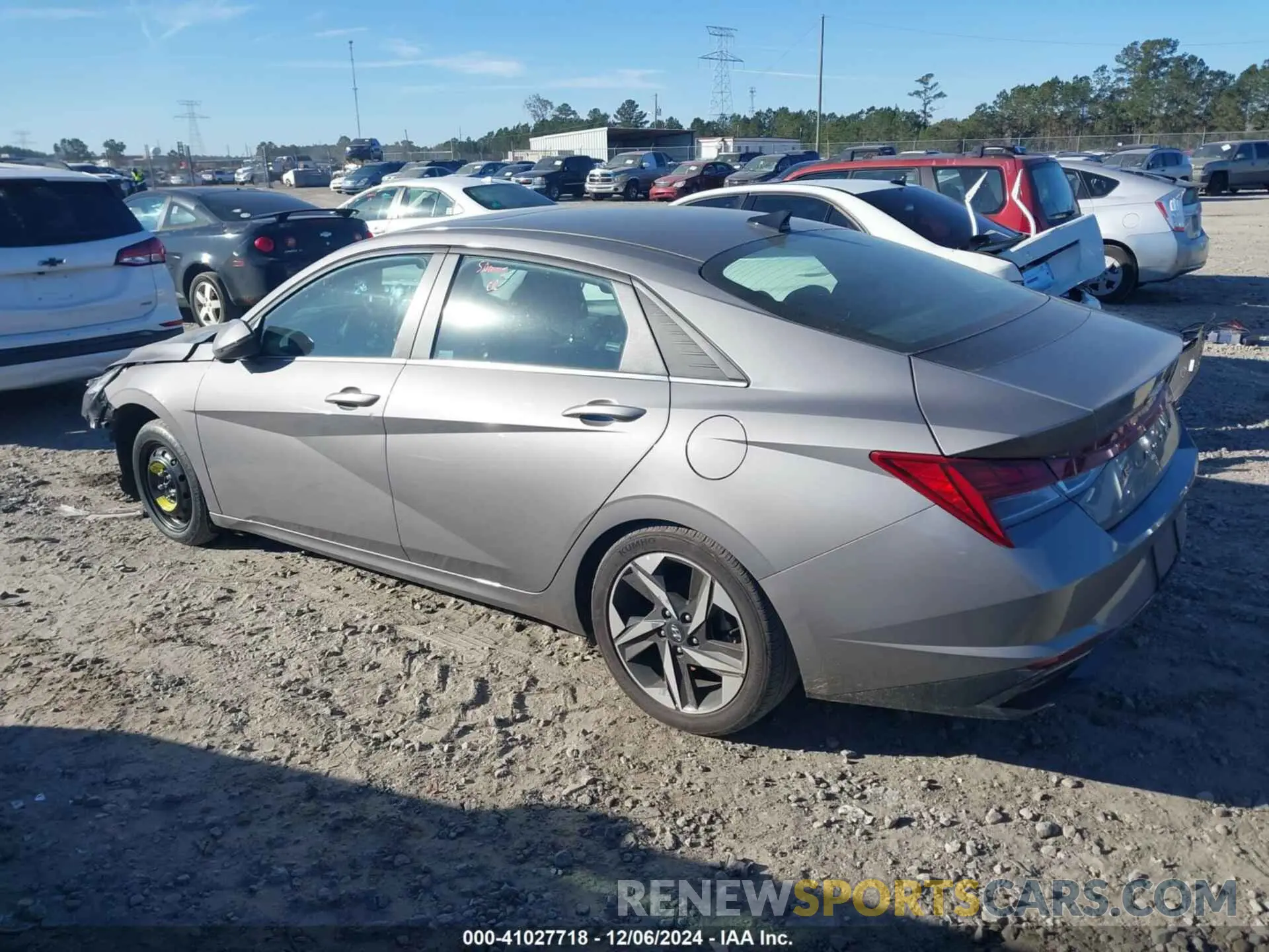 14 Фотография поврежденного автомобиля KMHLN4AG5MU143506 HYUNDAI ELANTRA 2021