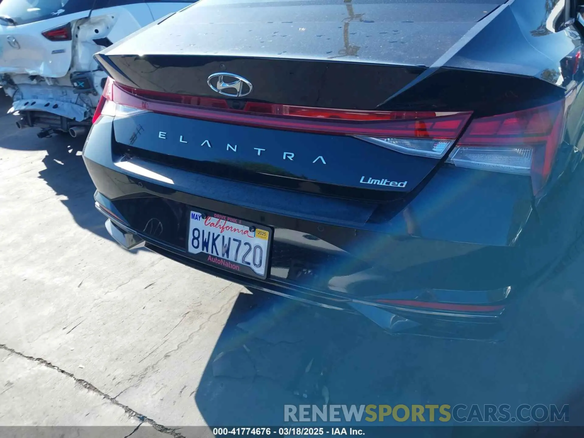 17 Photograph of a damaged car KMHLP4AG0MU132469 HYUNDAI ELANTRA 2021
