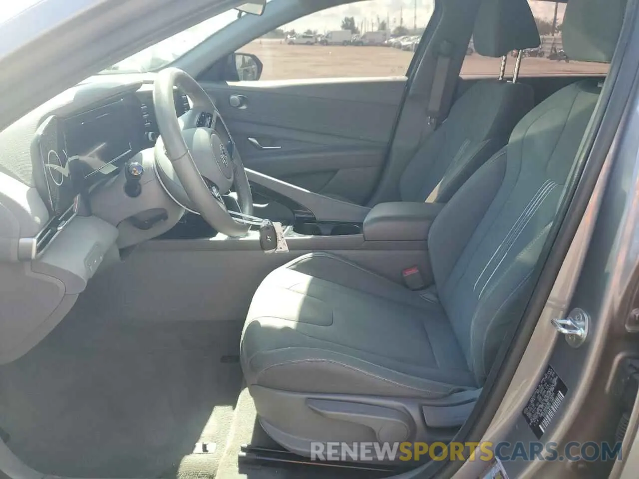 7 Фотография поврежденного автомобиля KMHLS4AG0MU126945 HYUNDAI ELANTRA 2021
