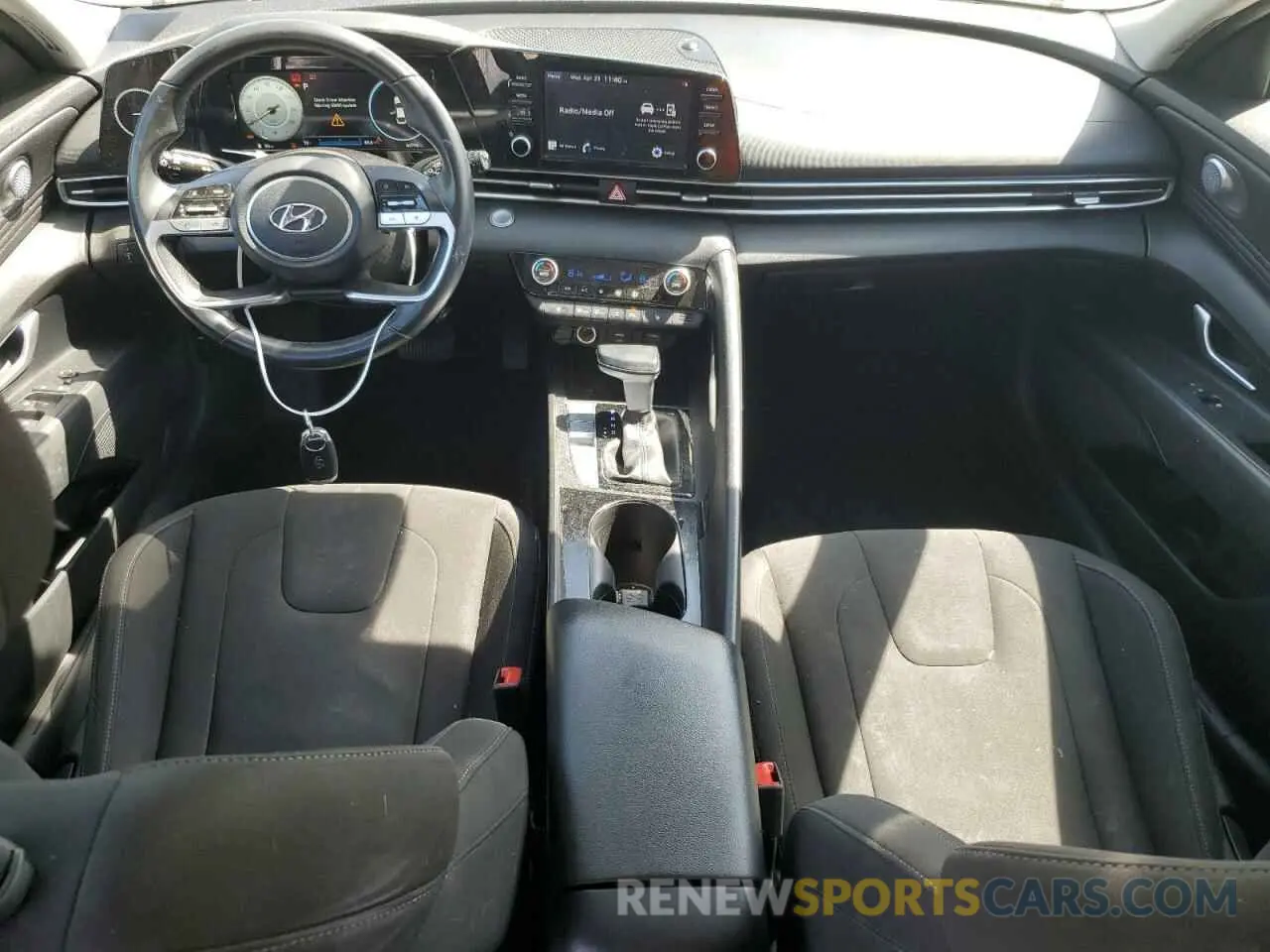 8 Photograph of a damaged car KMHLS4AG0MU211817 HYUNDAI ELANTRA 2021