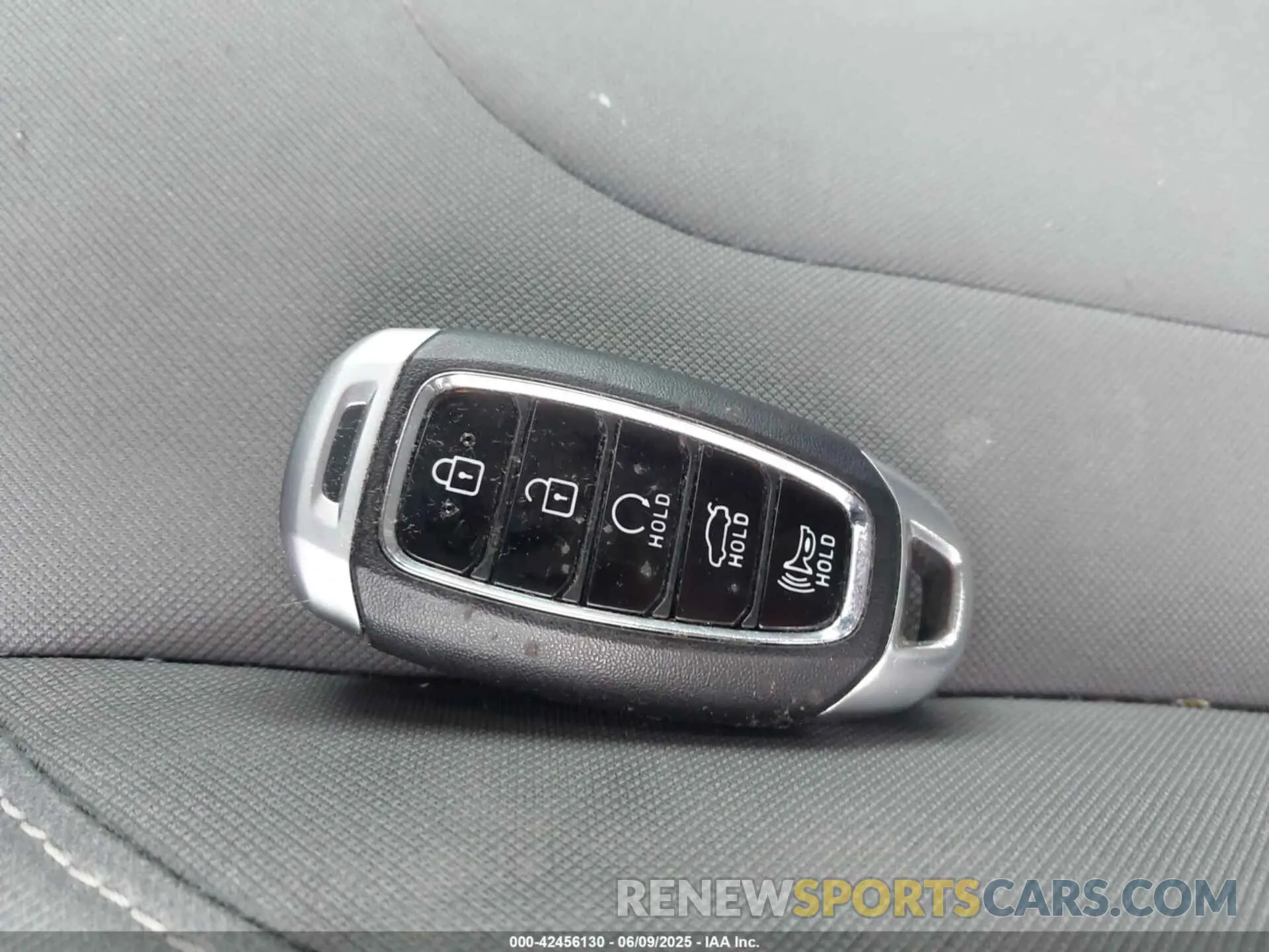 11 Photograph of a damaged car KMHLS4AG7MU190724 HYUNDAI ELANTRA 2021